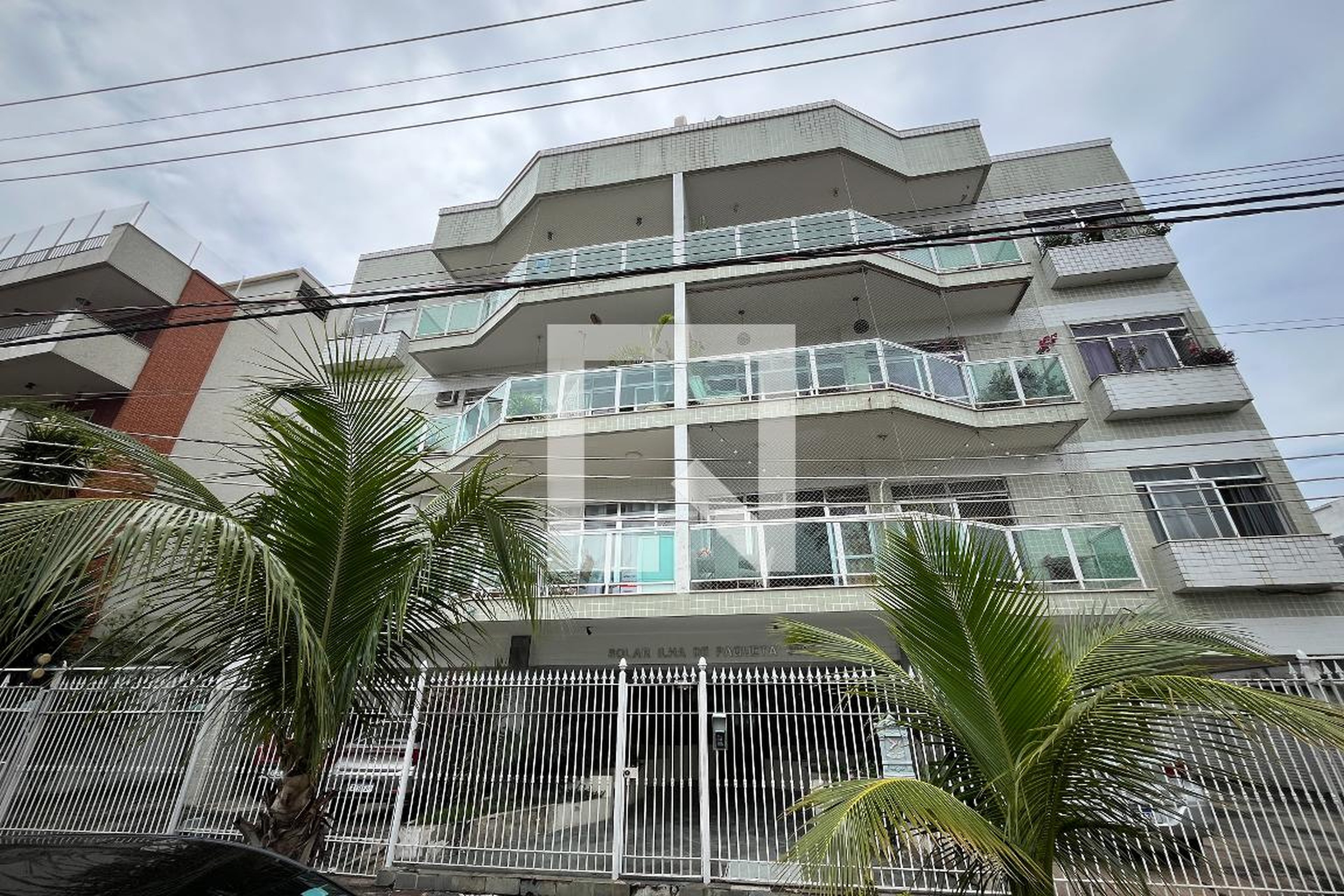 Fachada Condomínio em Avenida do Magistério, 368