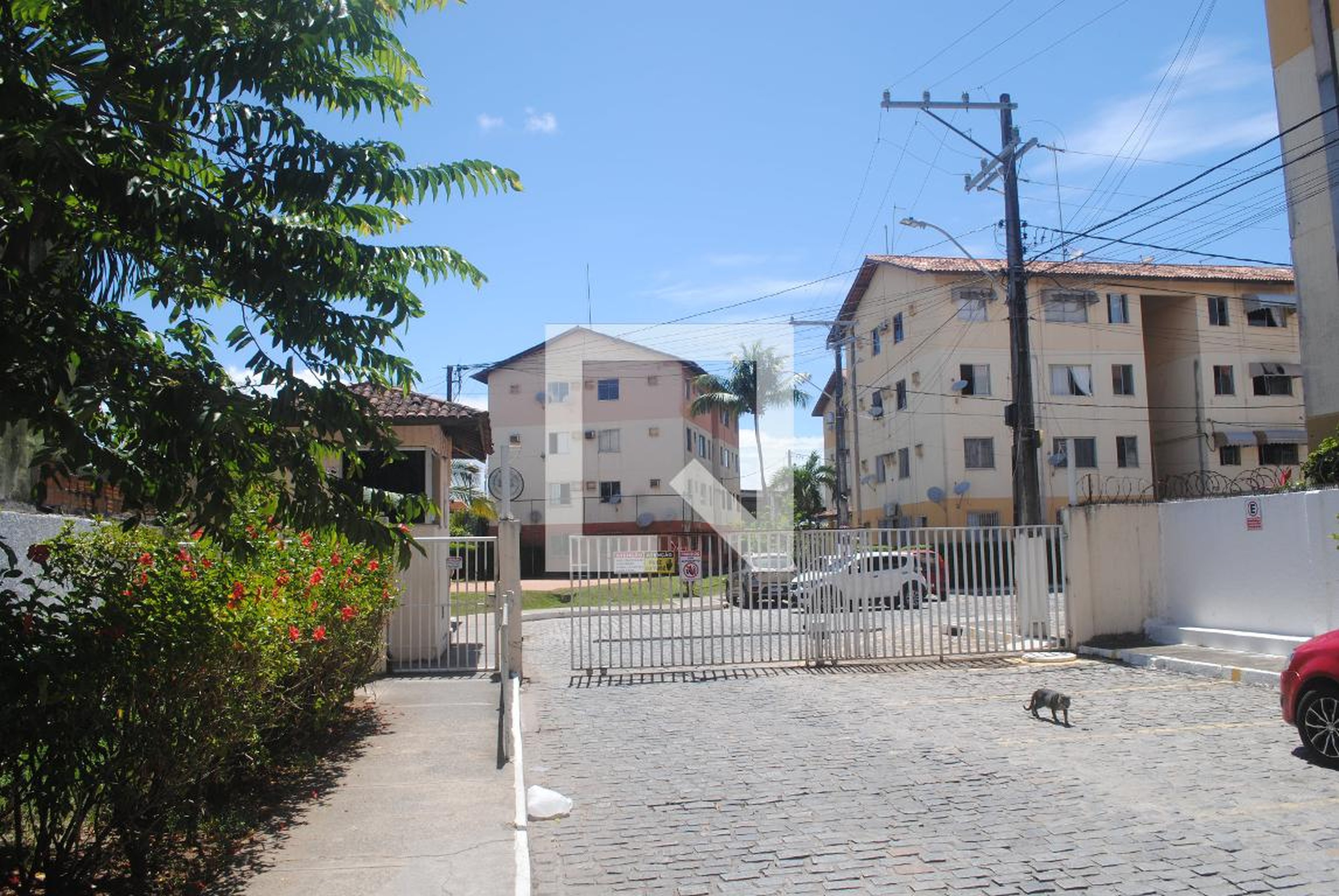 Fachada Condomínio em Rua Vila Juliana, 121