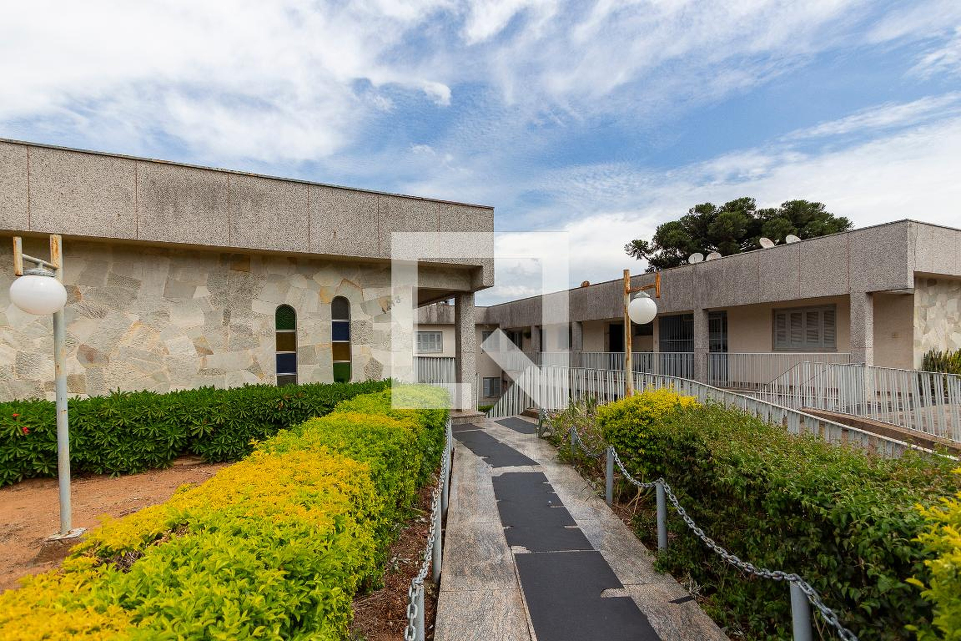 Fachada Condomínio em Avenida Capivari, 1413