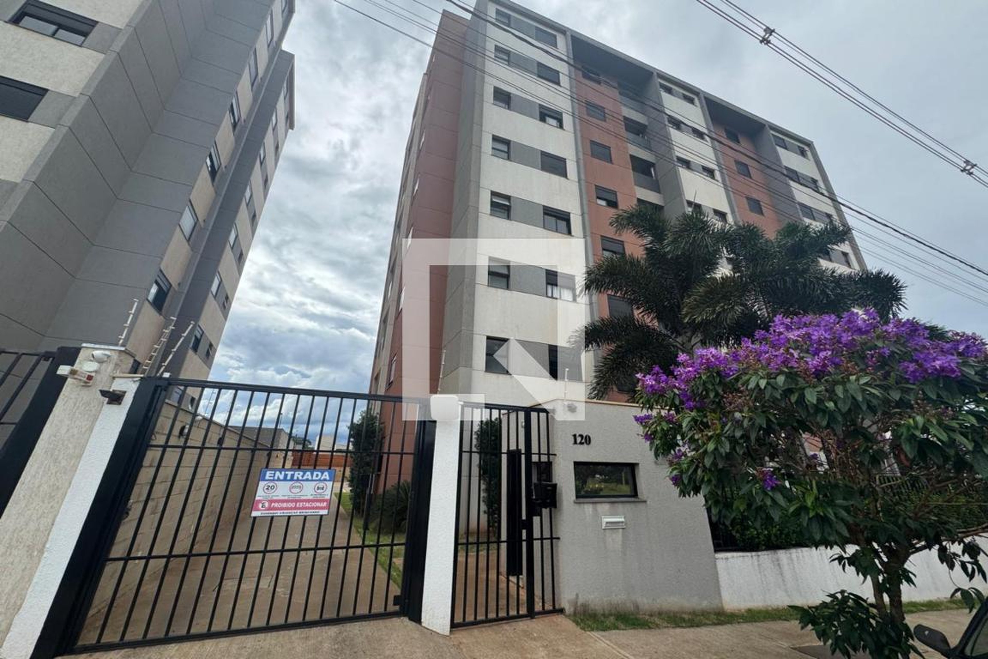 Fachada Condomínio Cidade de Toledo