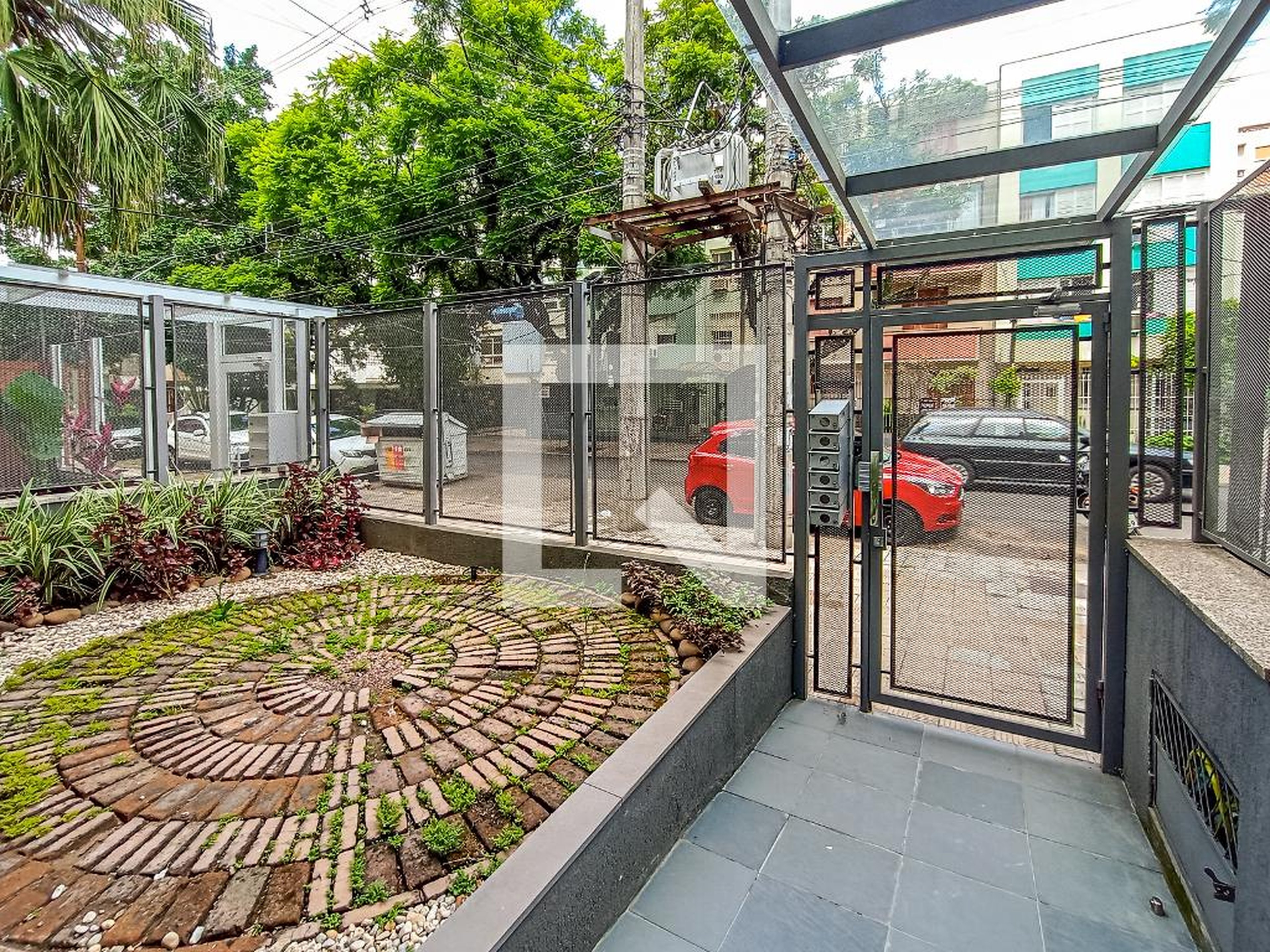 Entrada do prédio - El Cad