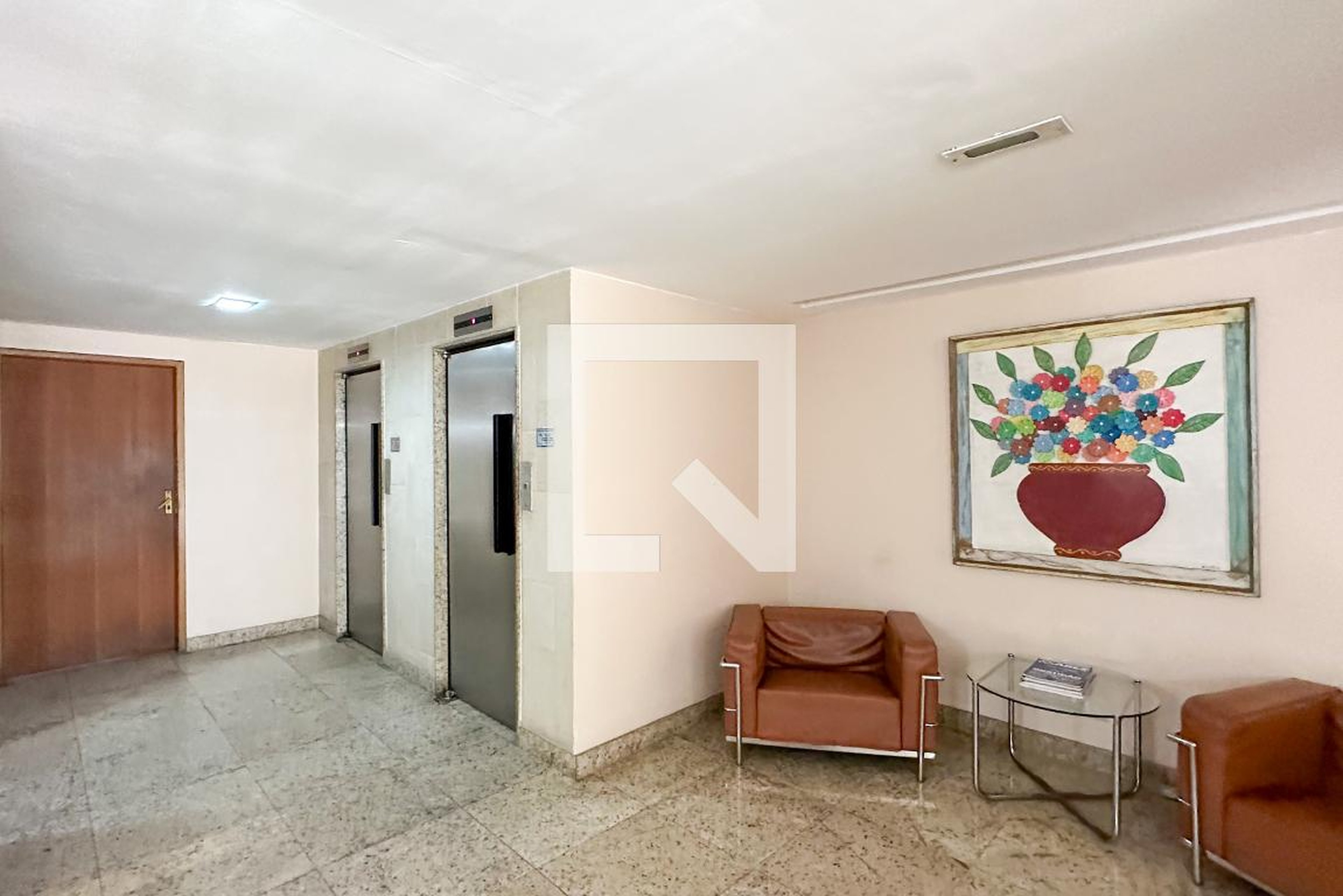 Entrada - Edifício Prince Edward