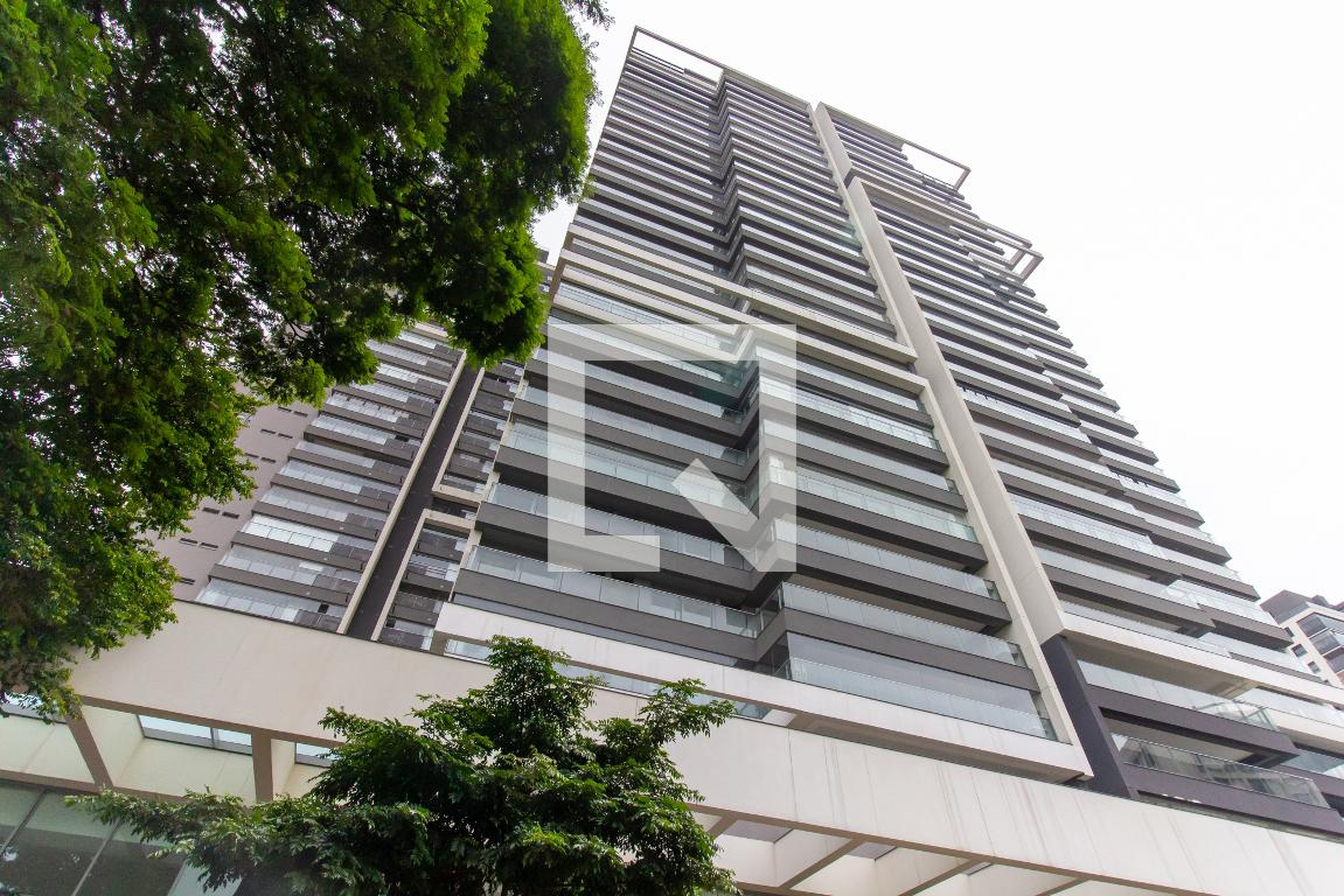 Fachada do Prédio Condomínio Marcco Vila Romana