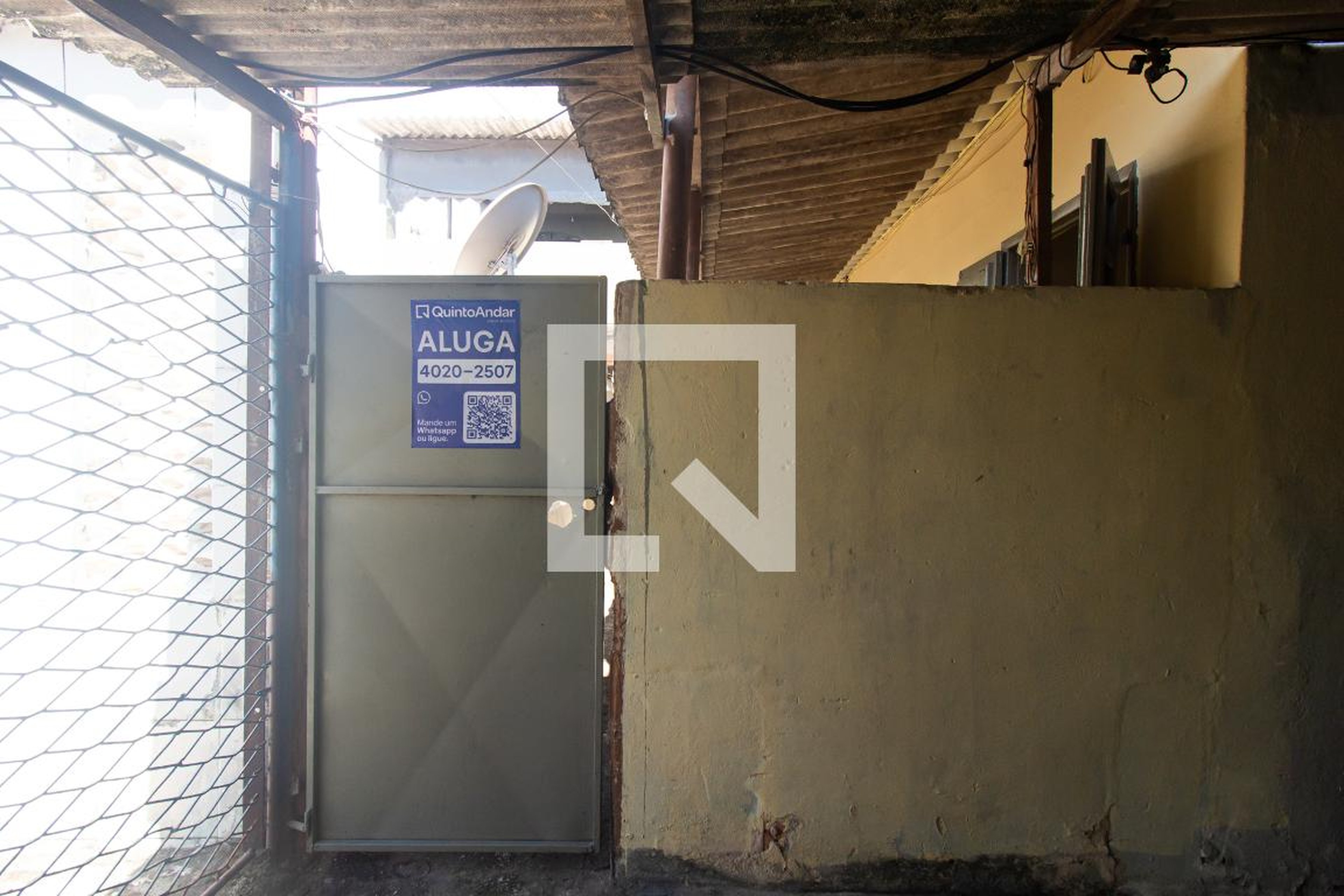 Fachada Condomínio em Estrada do Tingui, 740