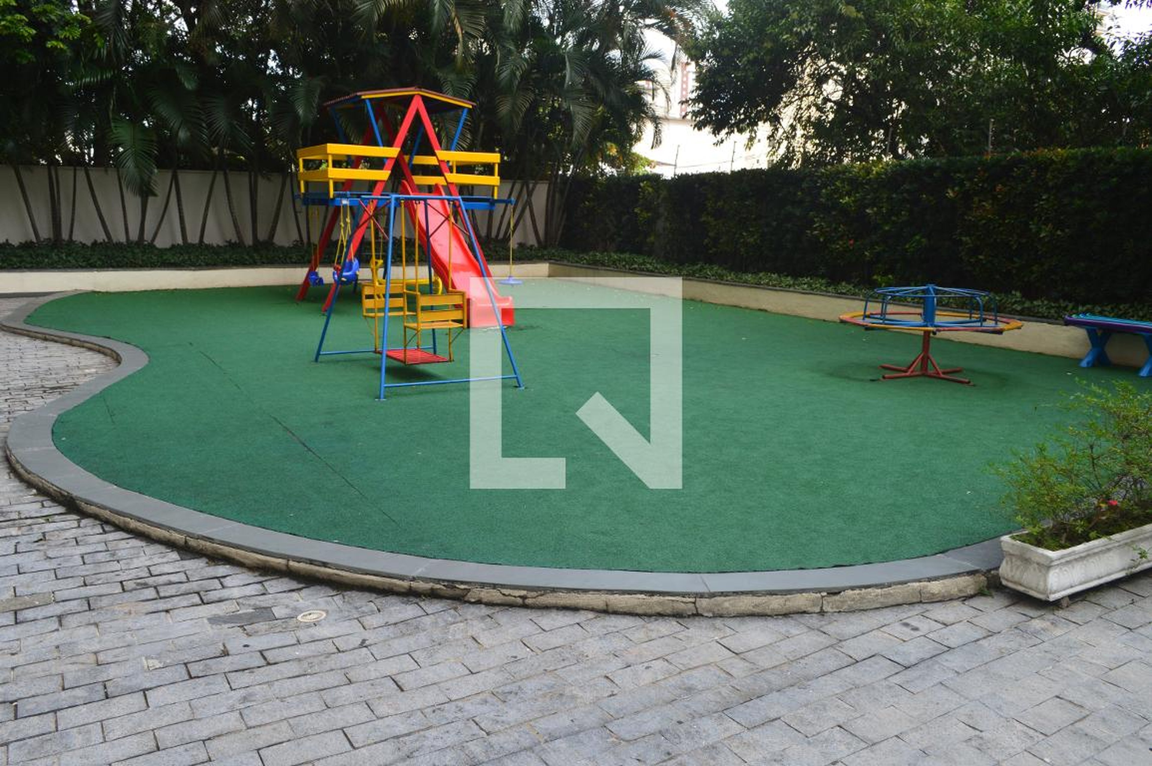 Área comum - Conjunto Residencial Serra Alta