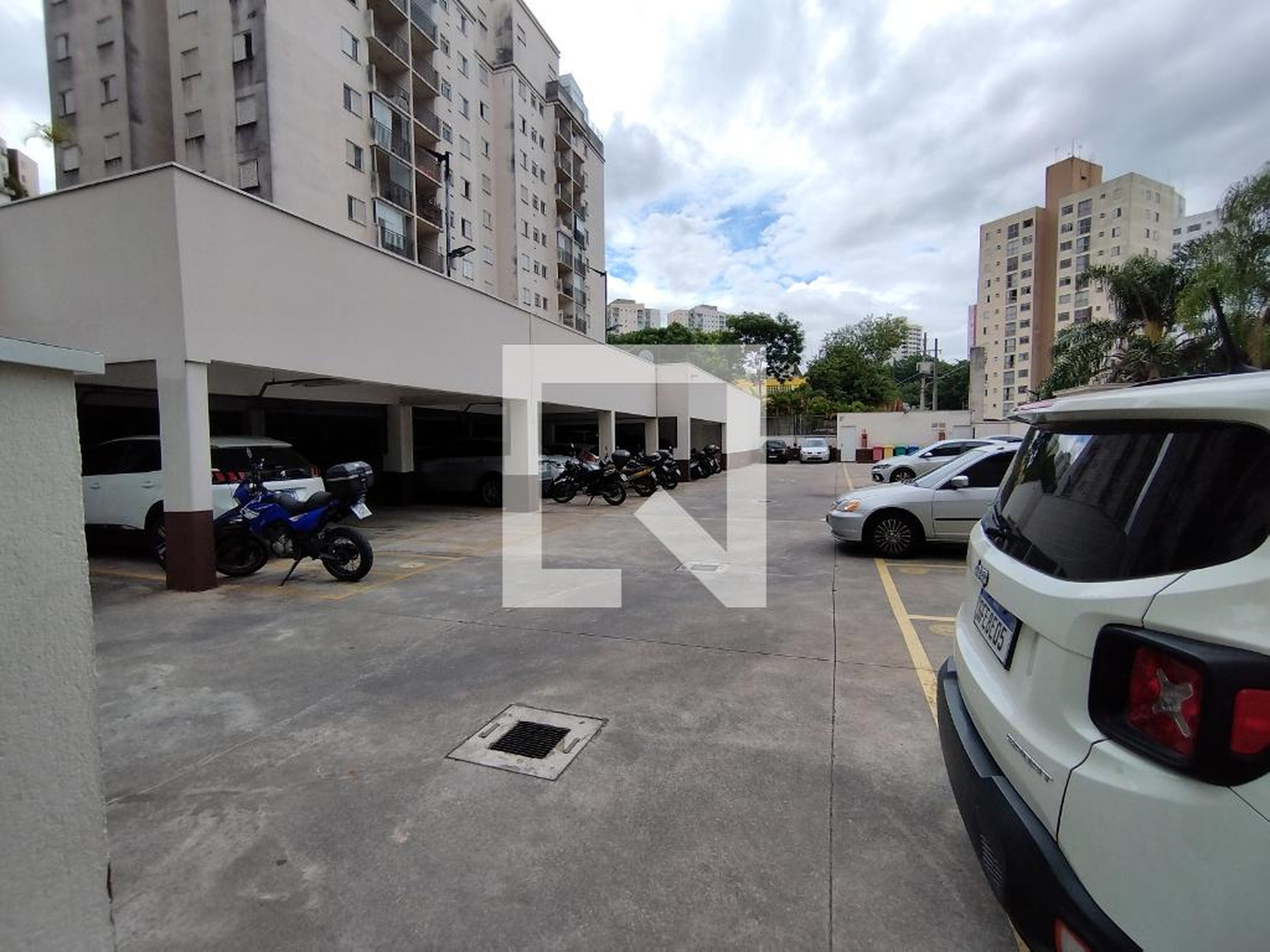 Estacionamento - Fatto Botanico - Hortênsia, Lírio, Camélia