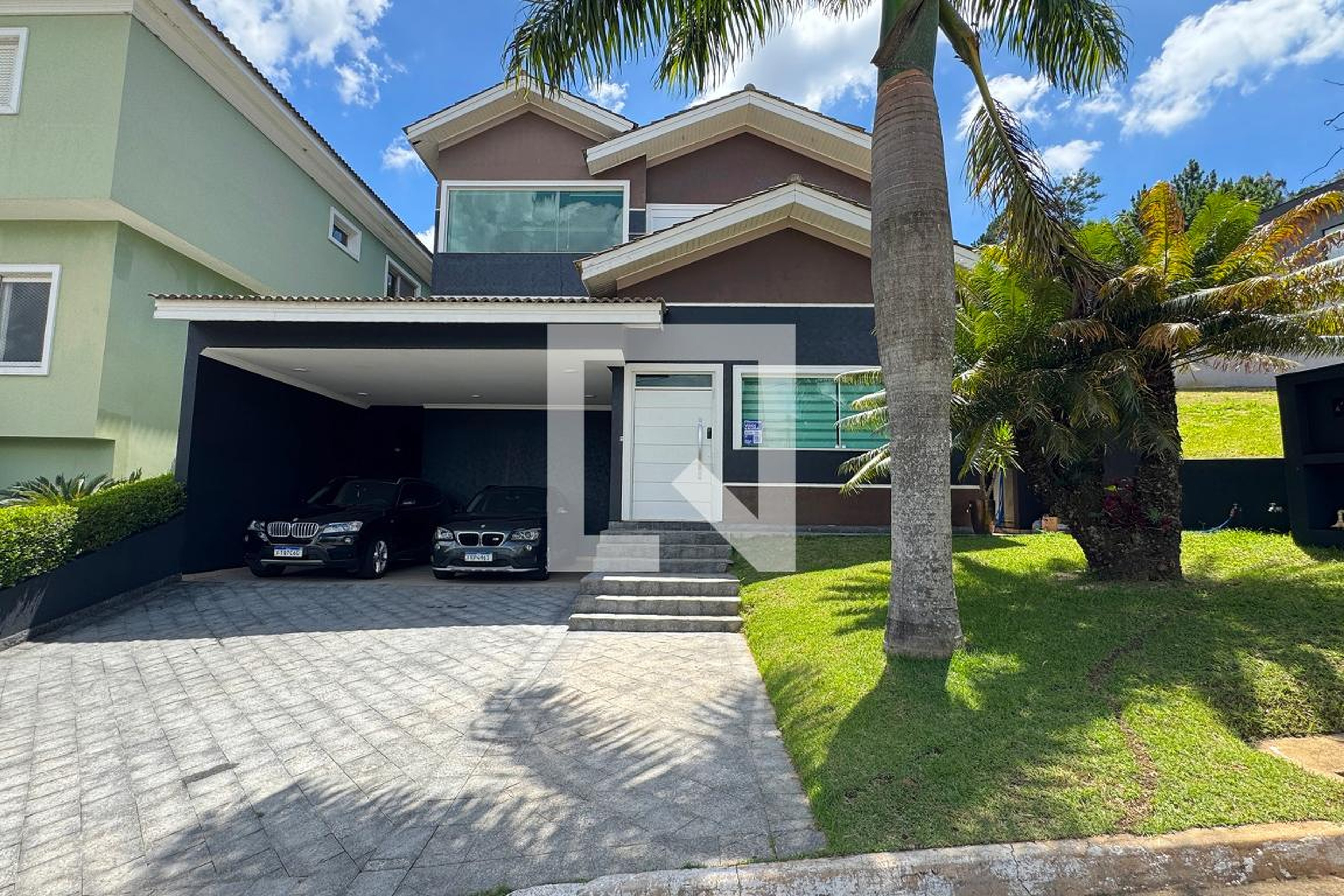 Fachada Condomínio em Alameda Vale dos Sinos, 160