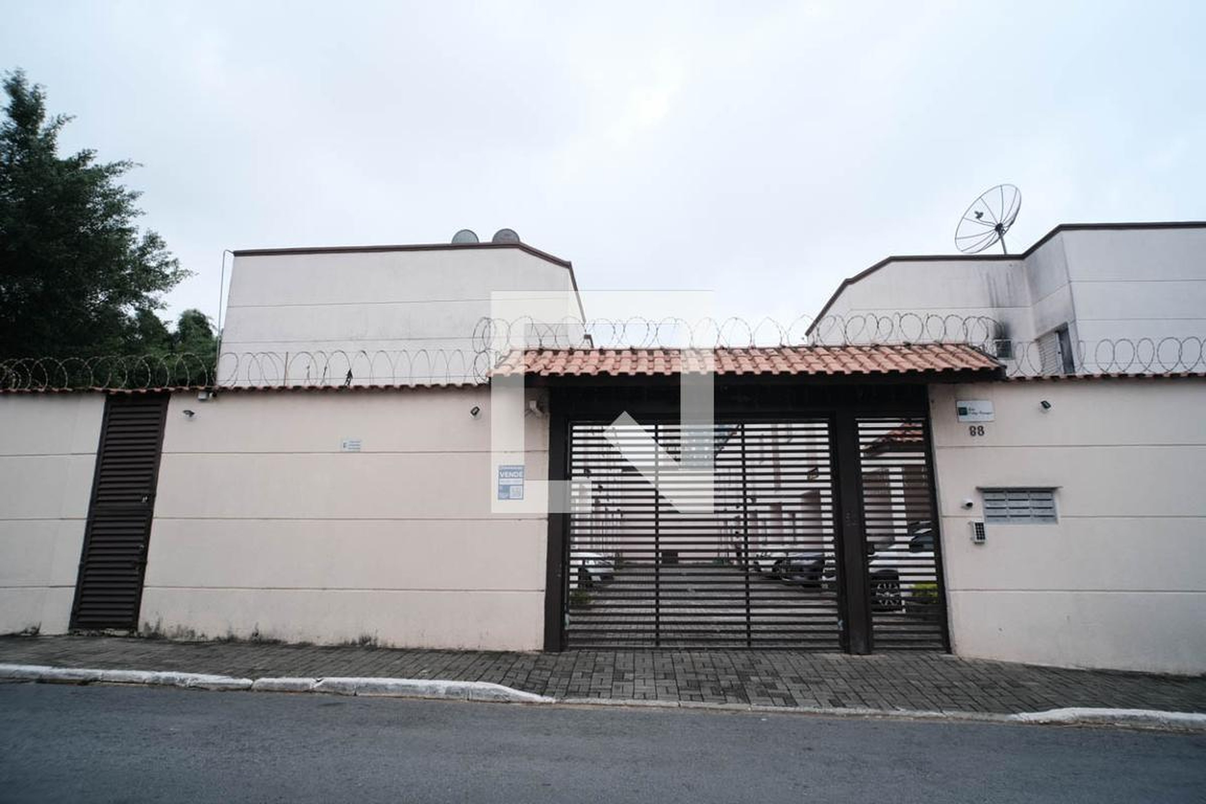 Fachada Condomínio Solar Village Paranaguá