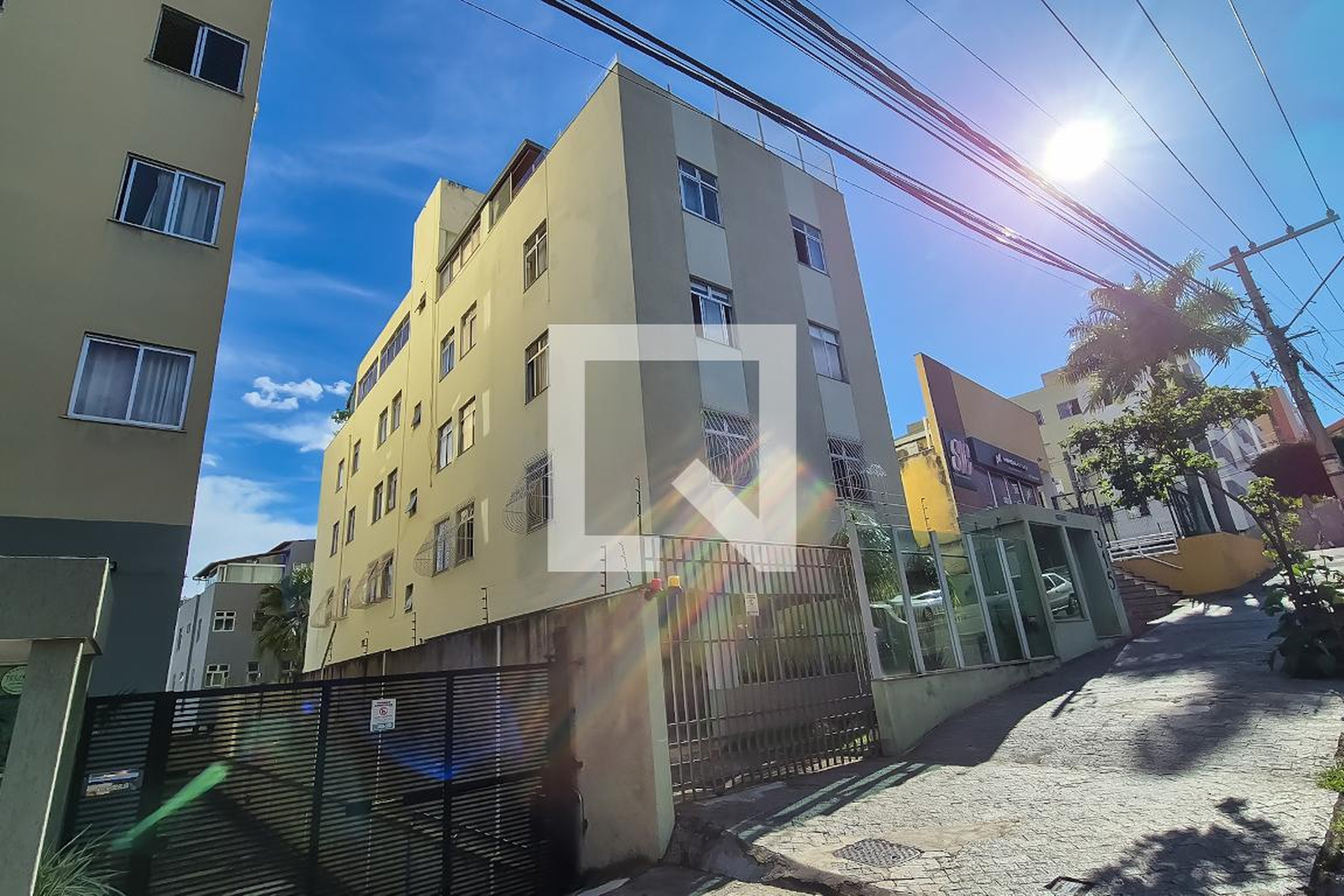 Fachada Condomínio em Rua José Cleto, 315