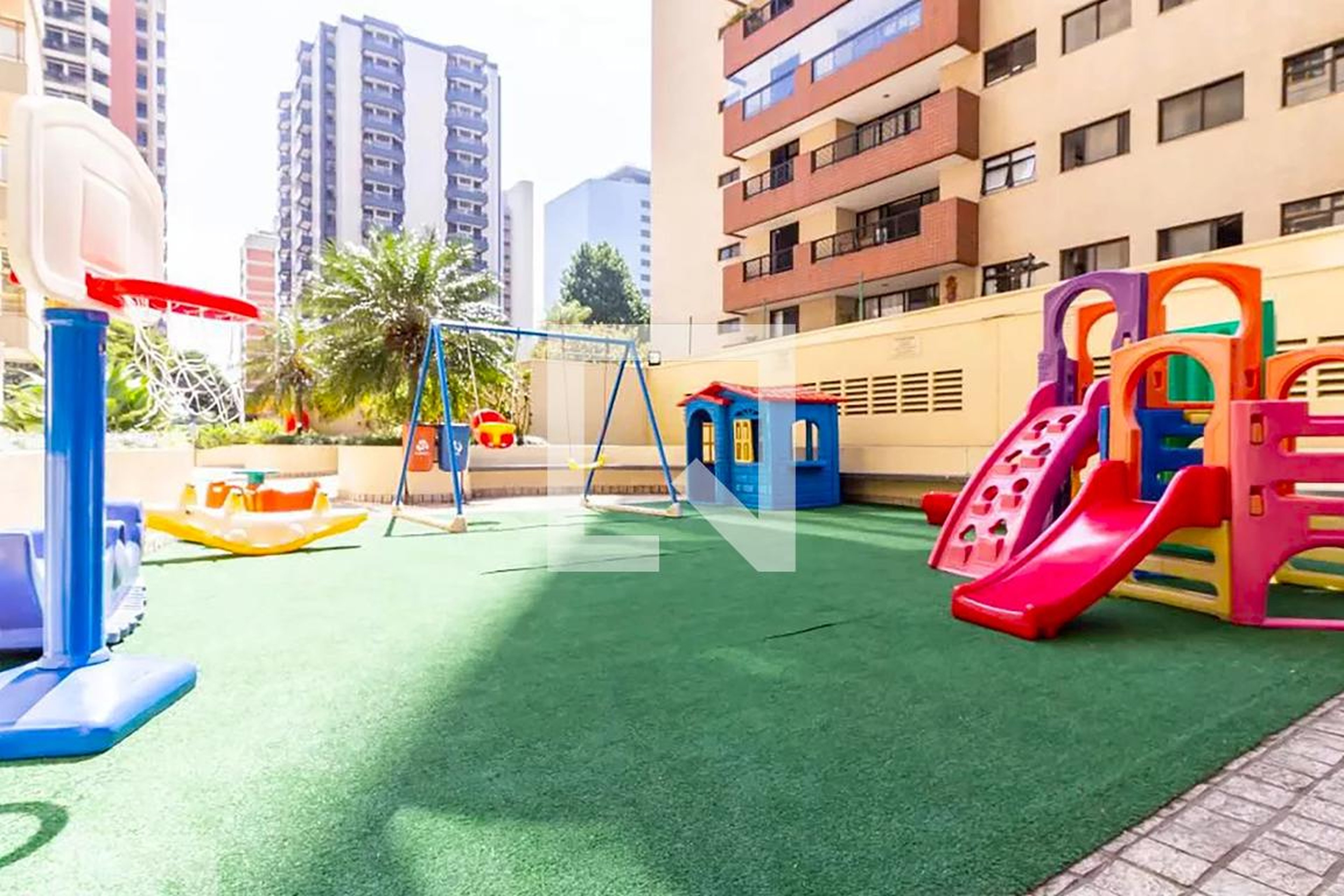 Playground - Everest Tower