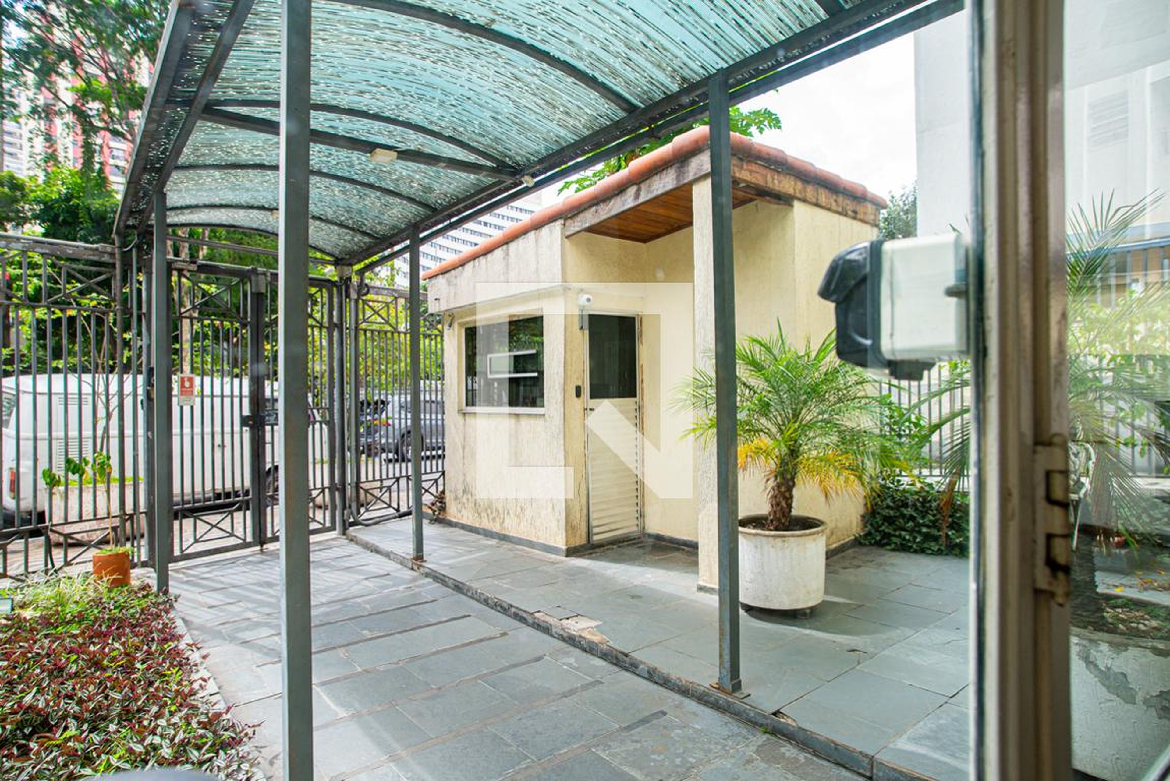 Hall entrada - Avenida