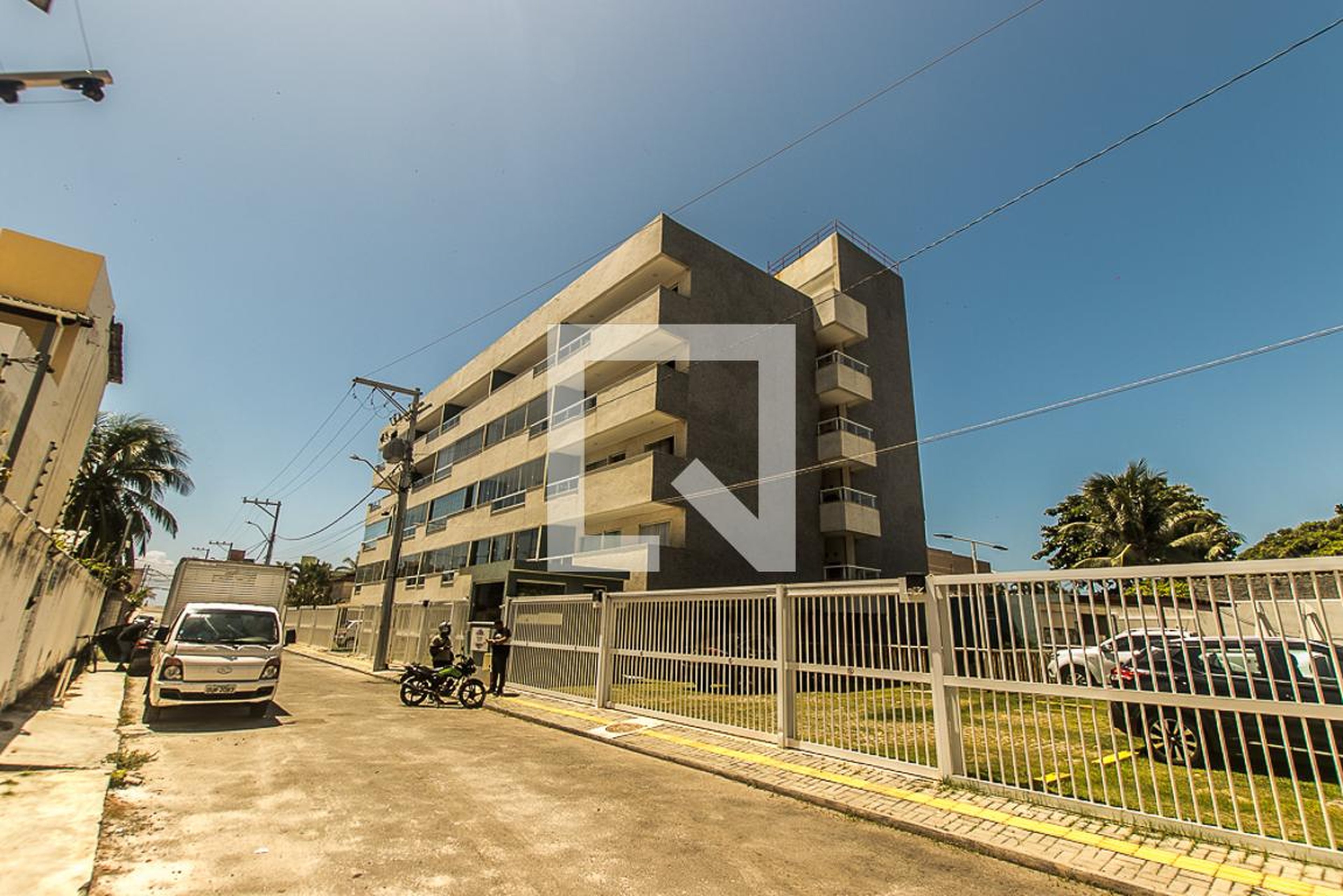 Fachada Condomínio Brovália Residência