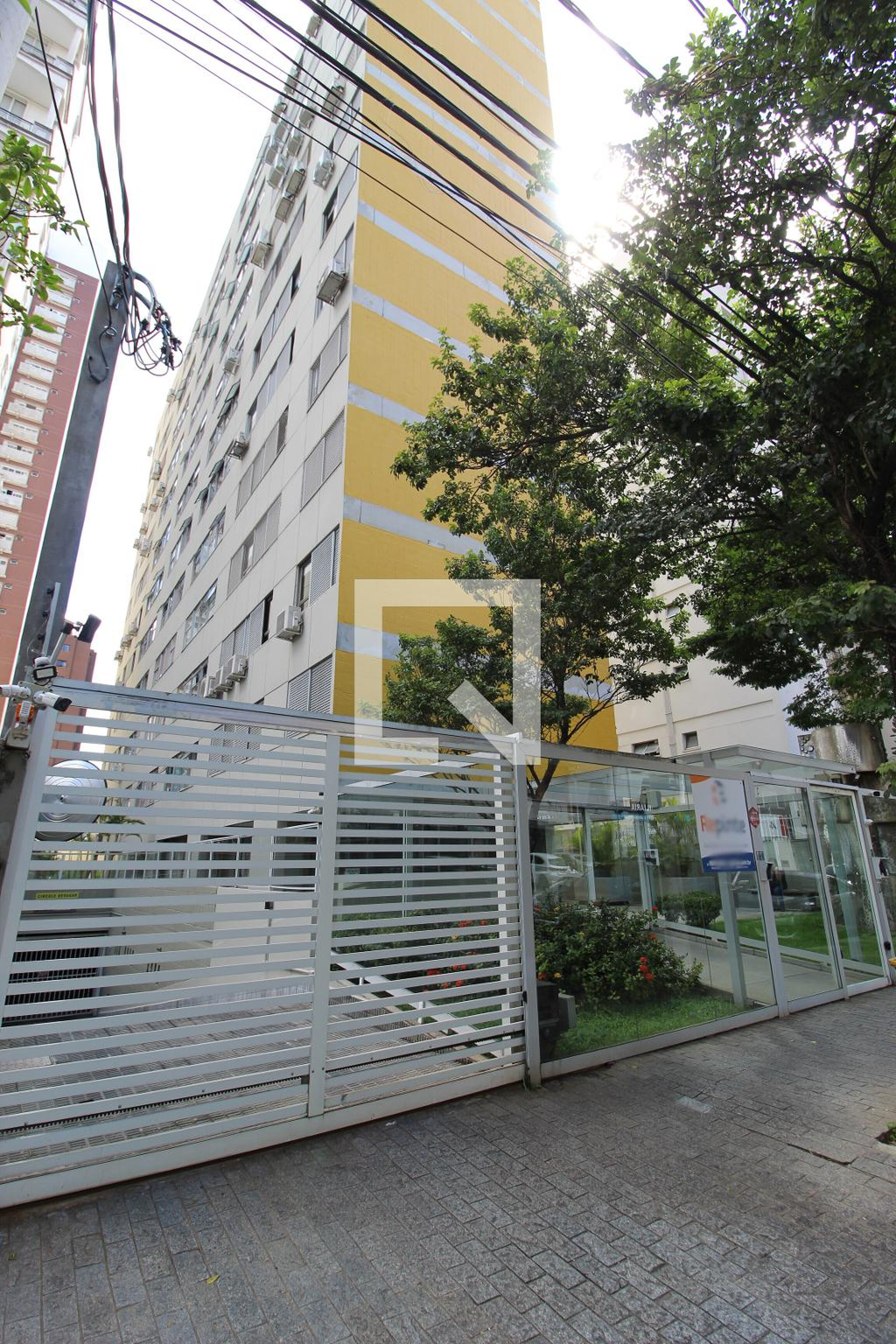 Fachada do Prédio Condomínio Modular Alfa