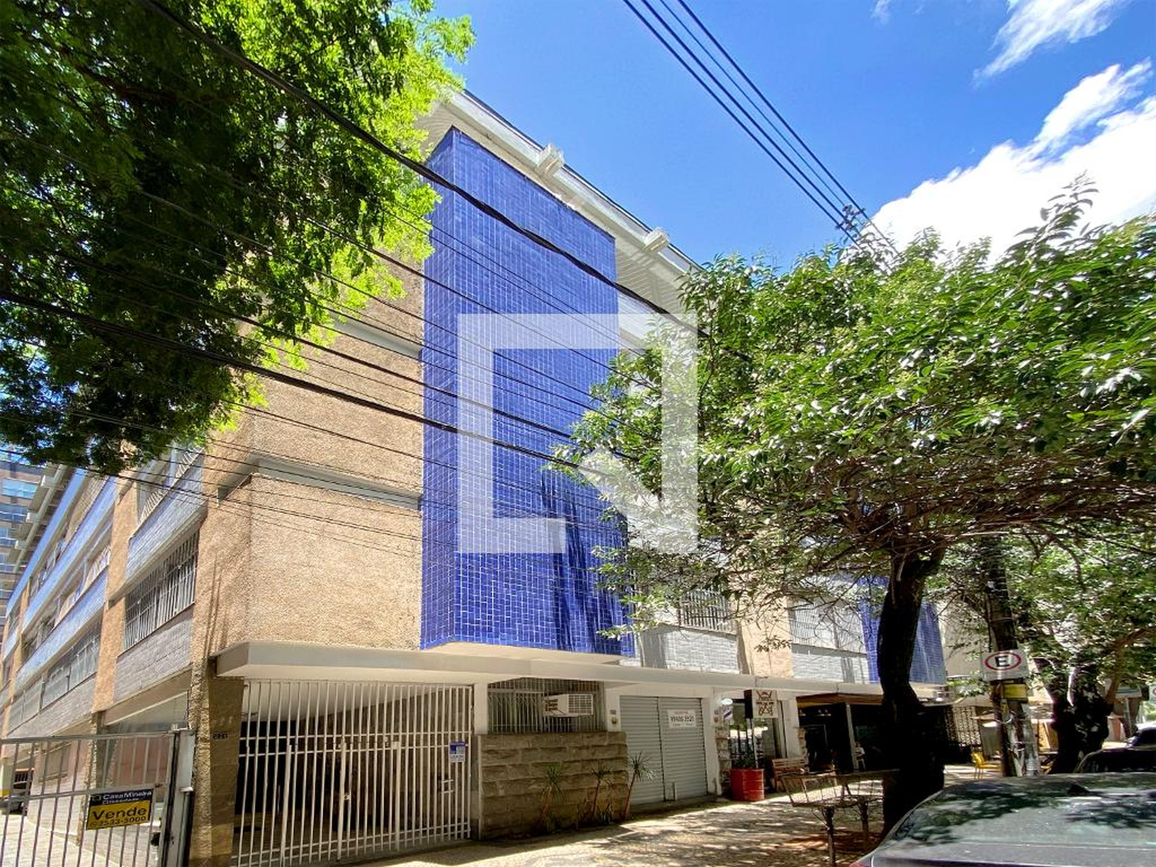 Fachada Condomínio em Rua Martim de Carvalho, 271