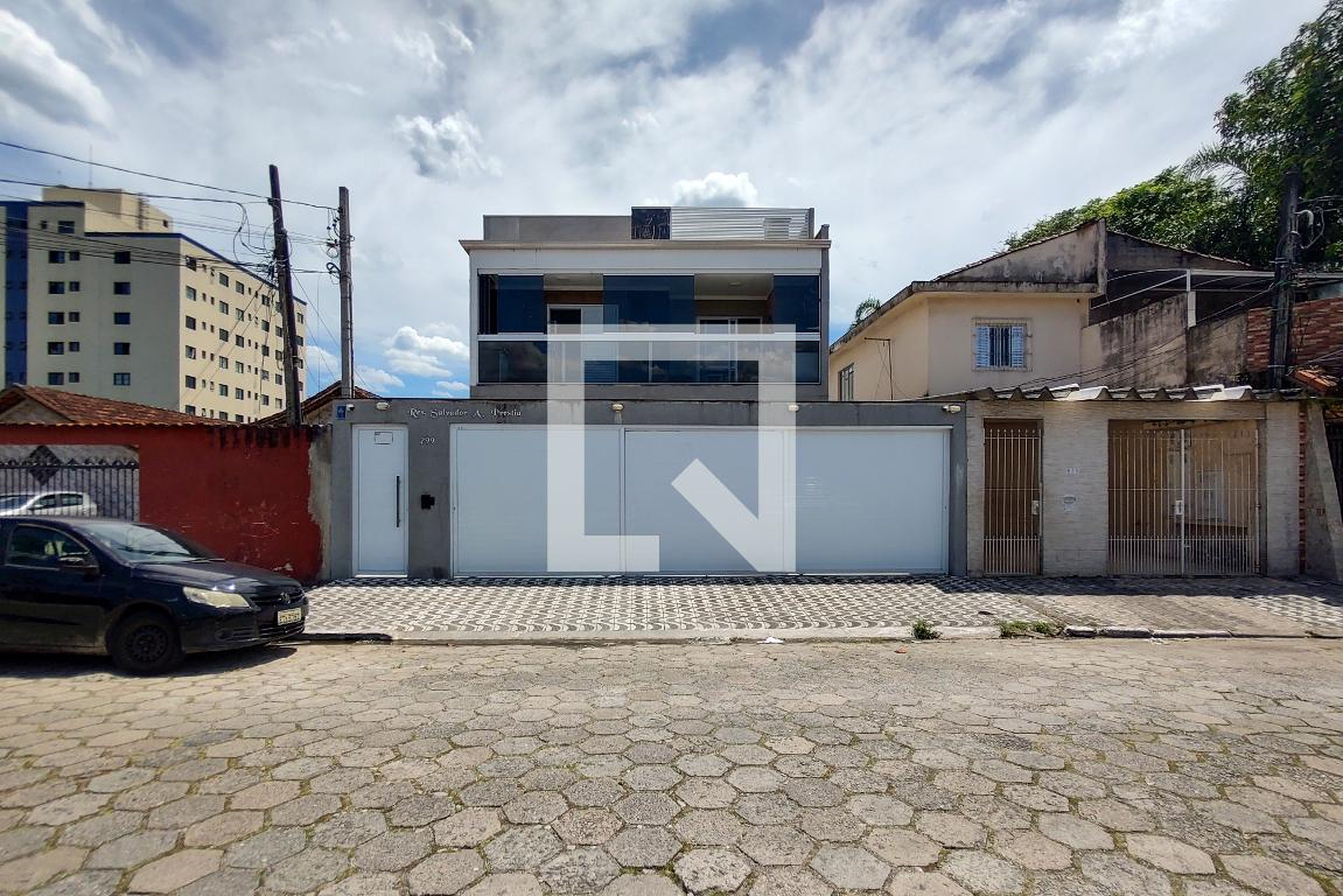 Fachada Condomínio em Rua Teófila Vanderlinde, 799