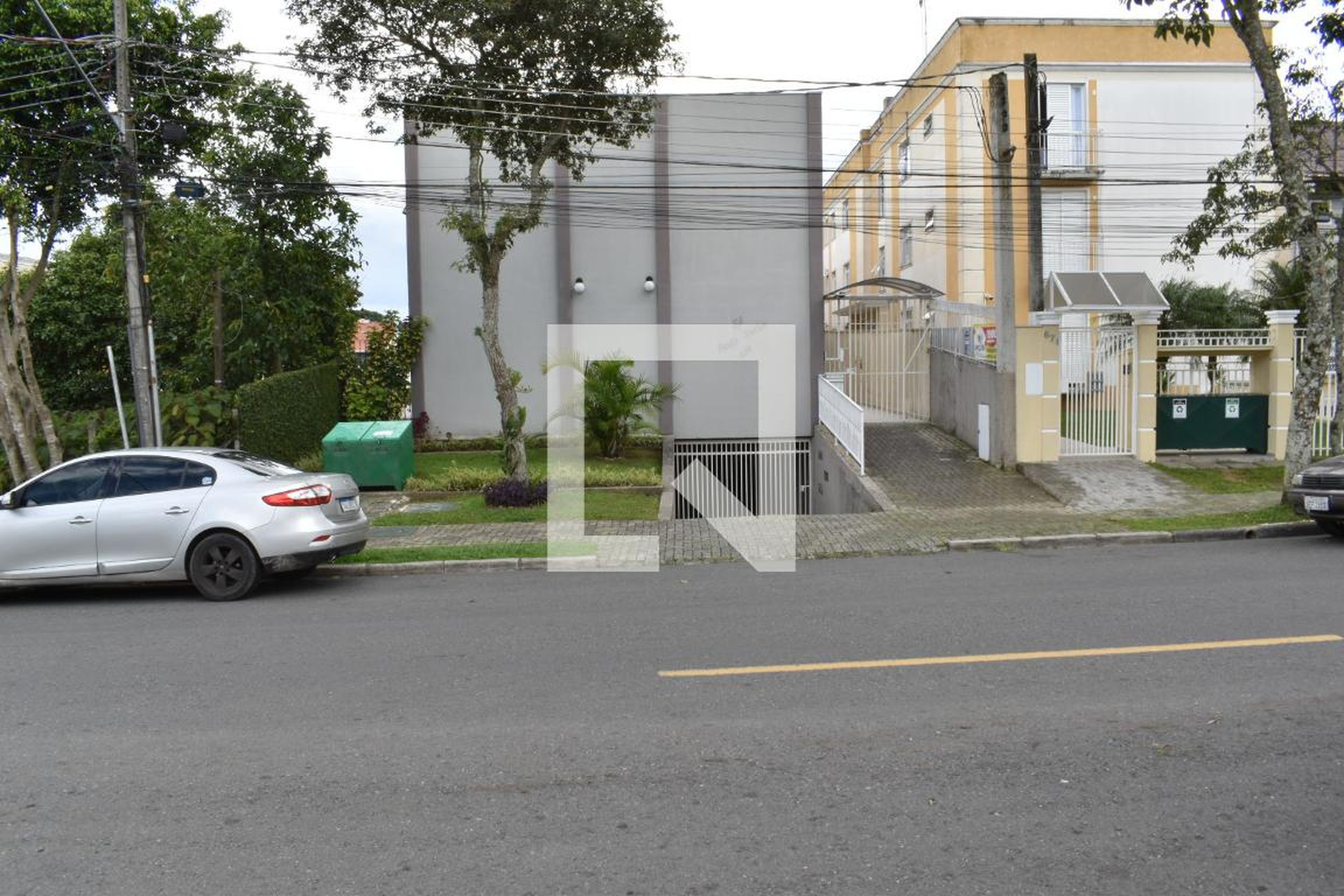 Fachada do Prédio Condomínio em Rua José Mario de Oliveira, 639