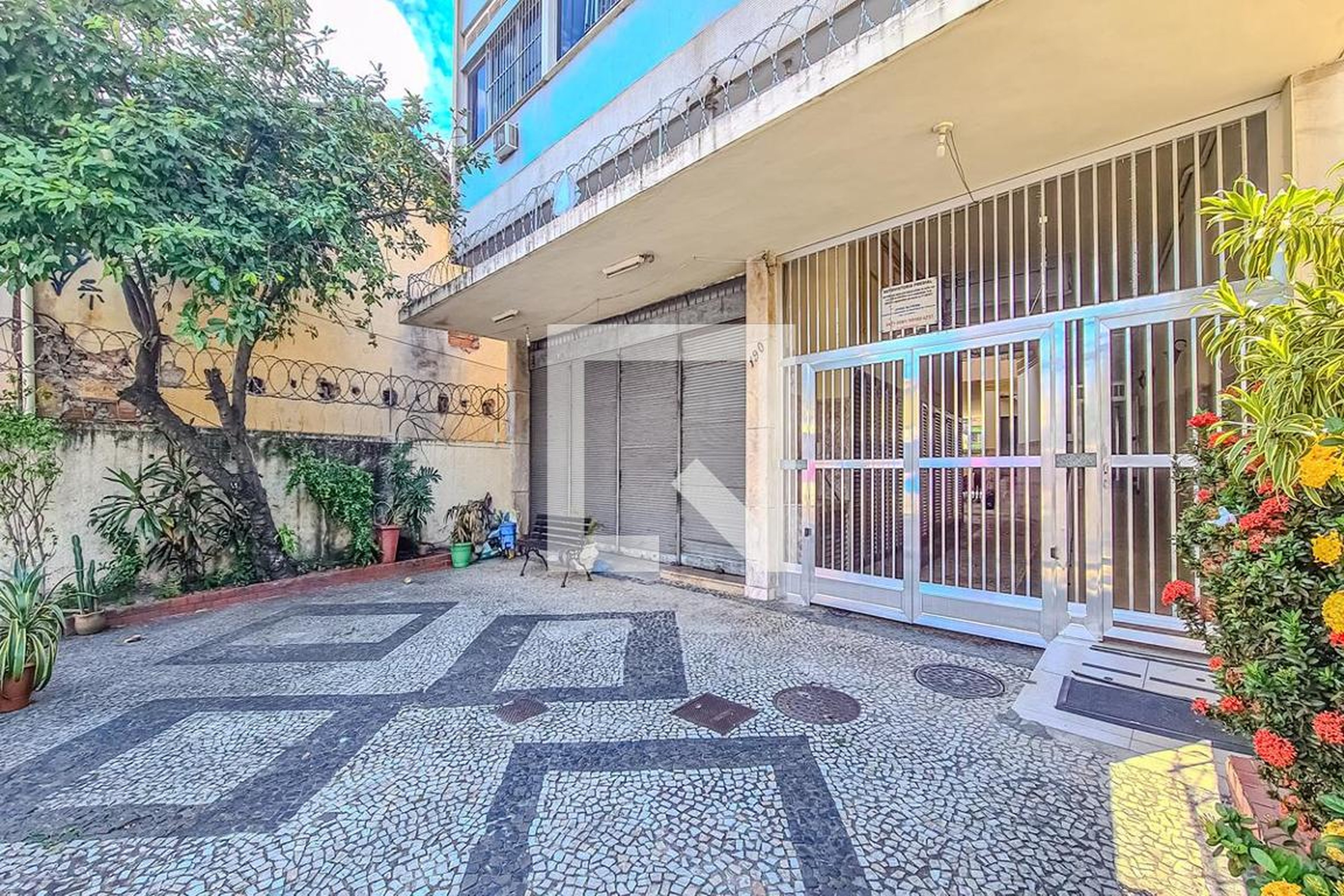 Hall de Entrada - Confidencial