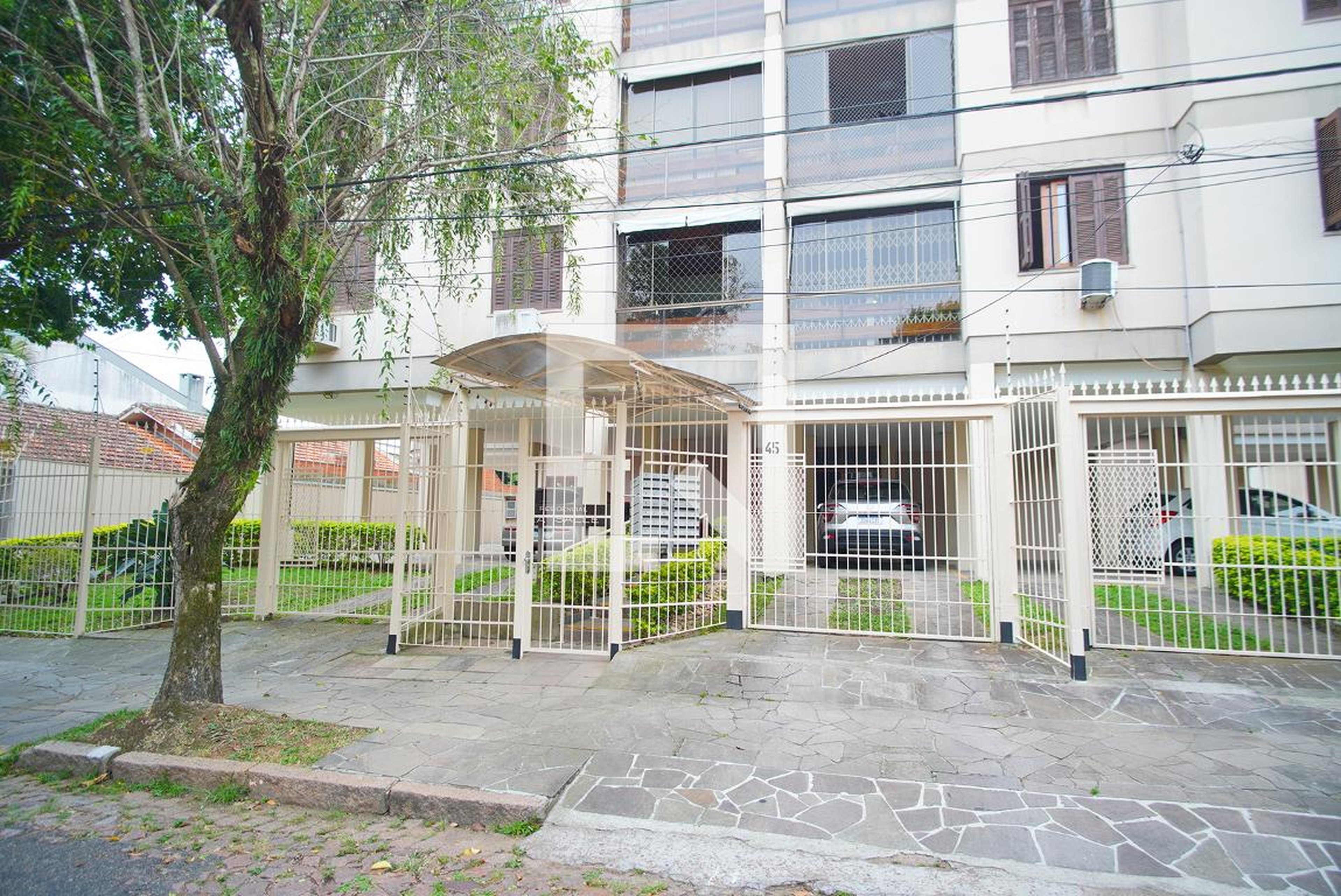 Fachada Condomínio em Rua Ministro Oliveira Lima, 45