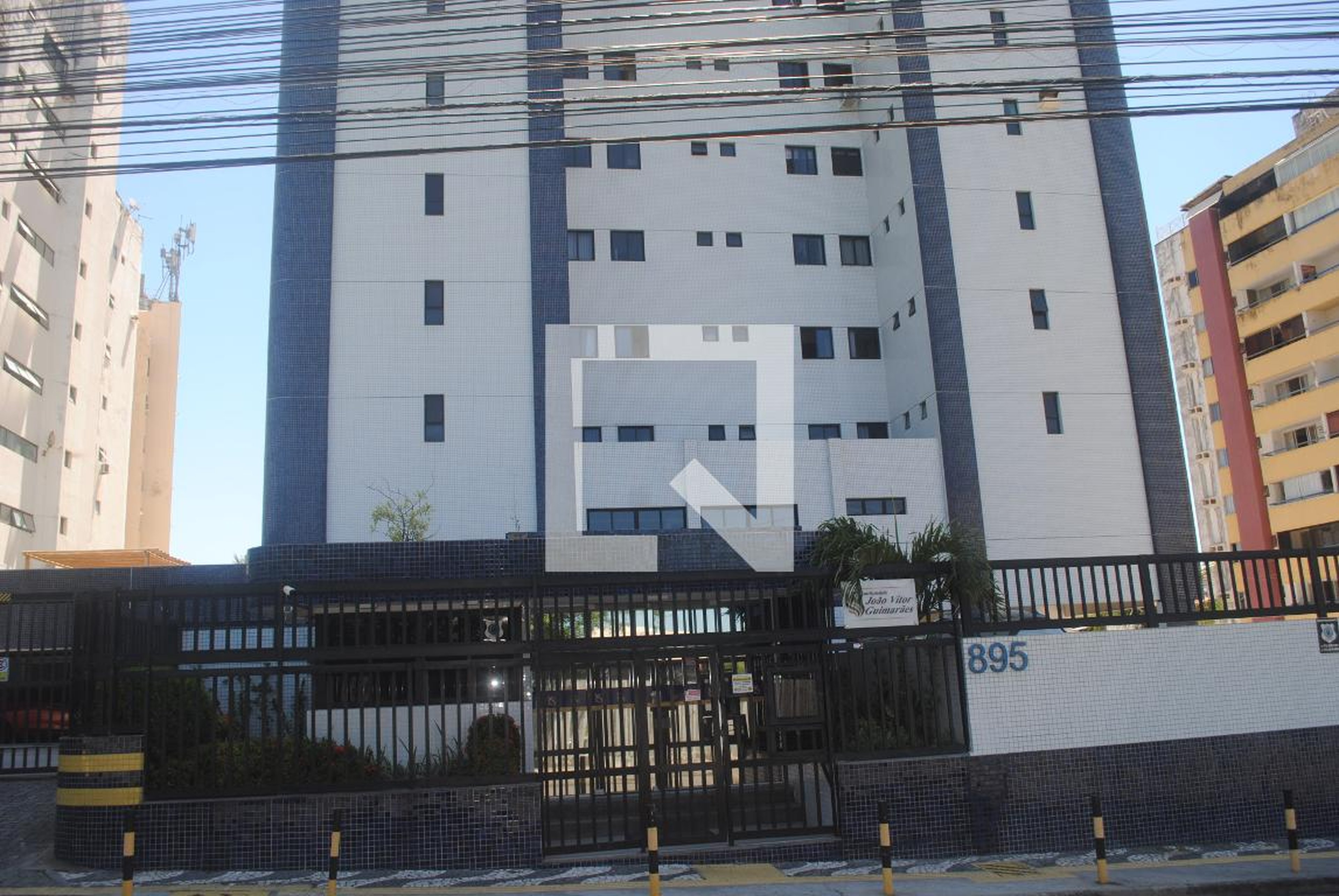 Fachada Condomínio Apartamento 3 quartos com suíte, à Venda no Costa Azul