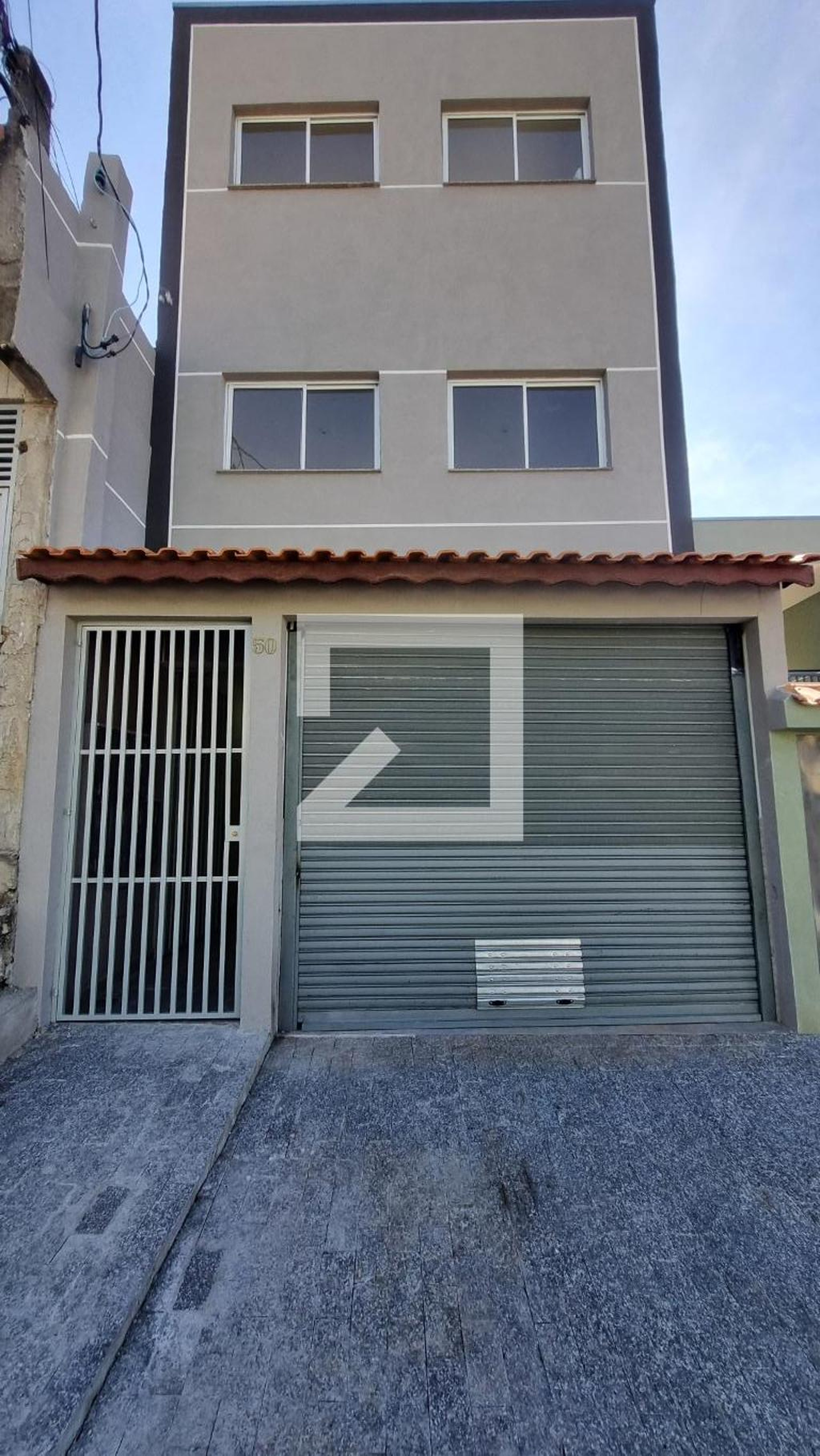 Fachada do Prédio Condomínio em Rua Hermínio Amado, 51