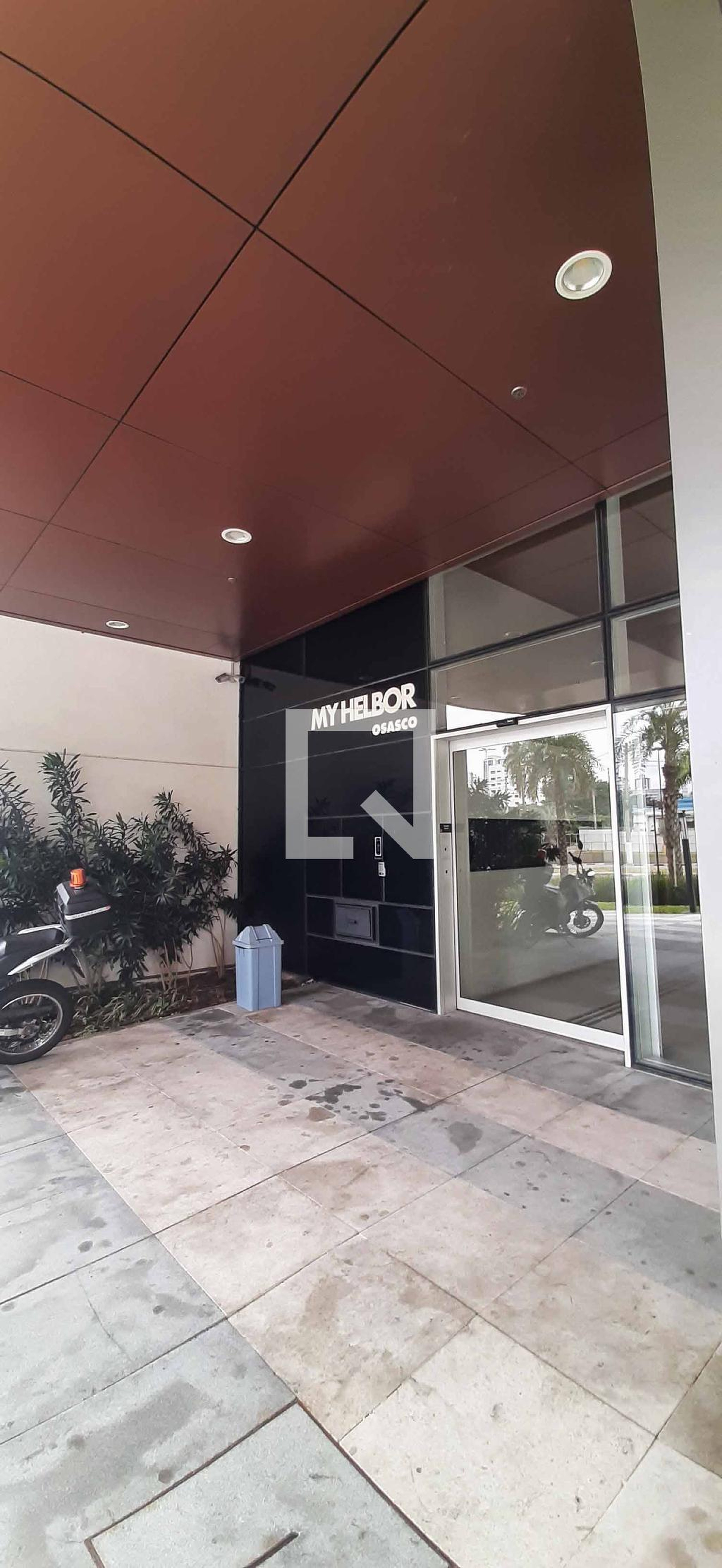 Fachada Condomínio em Avenida Domingos Odália Filho, 300