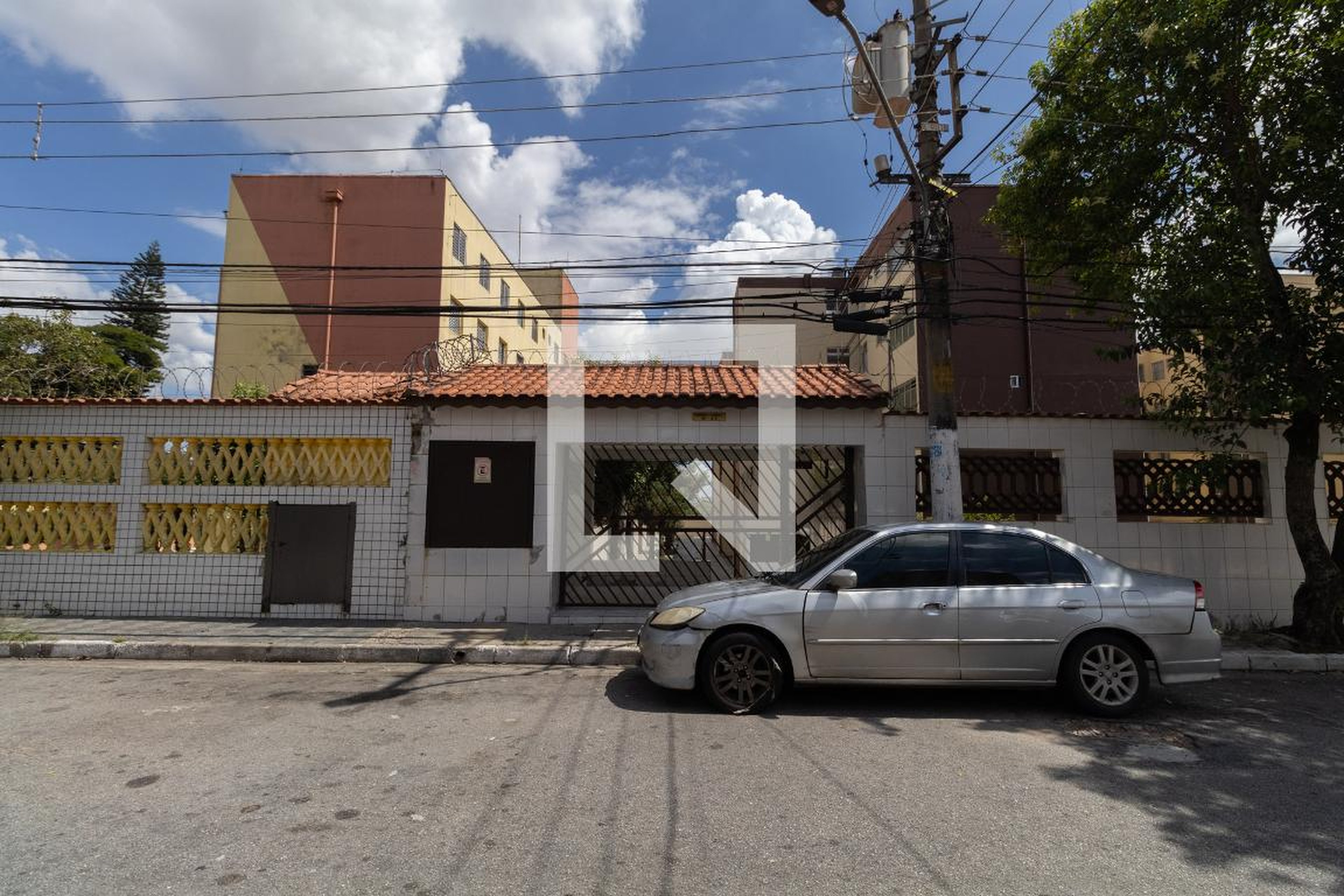 Fachada Condomínio Cdhu