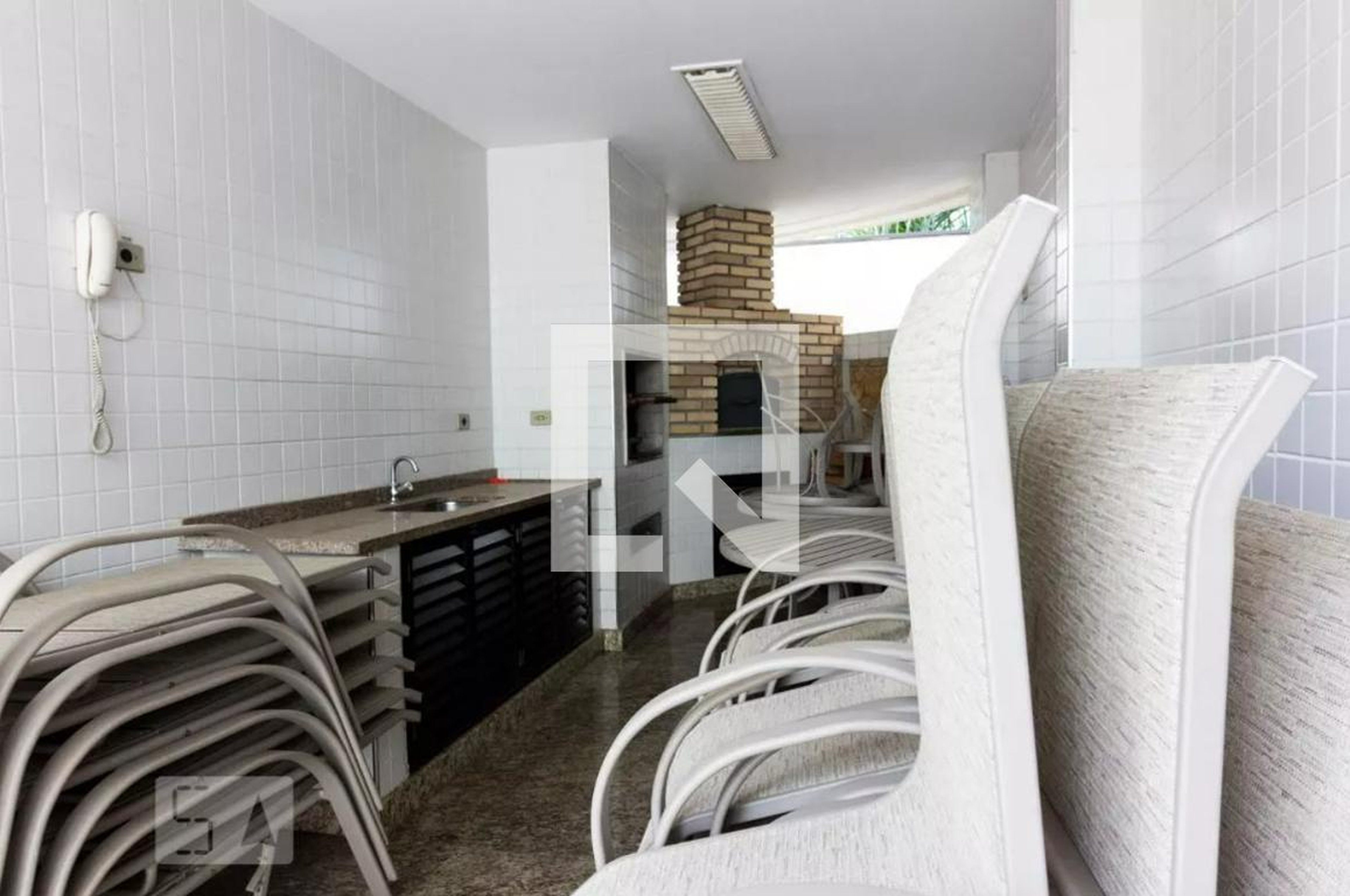 Churrasqueira - Luiza Tolle