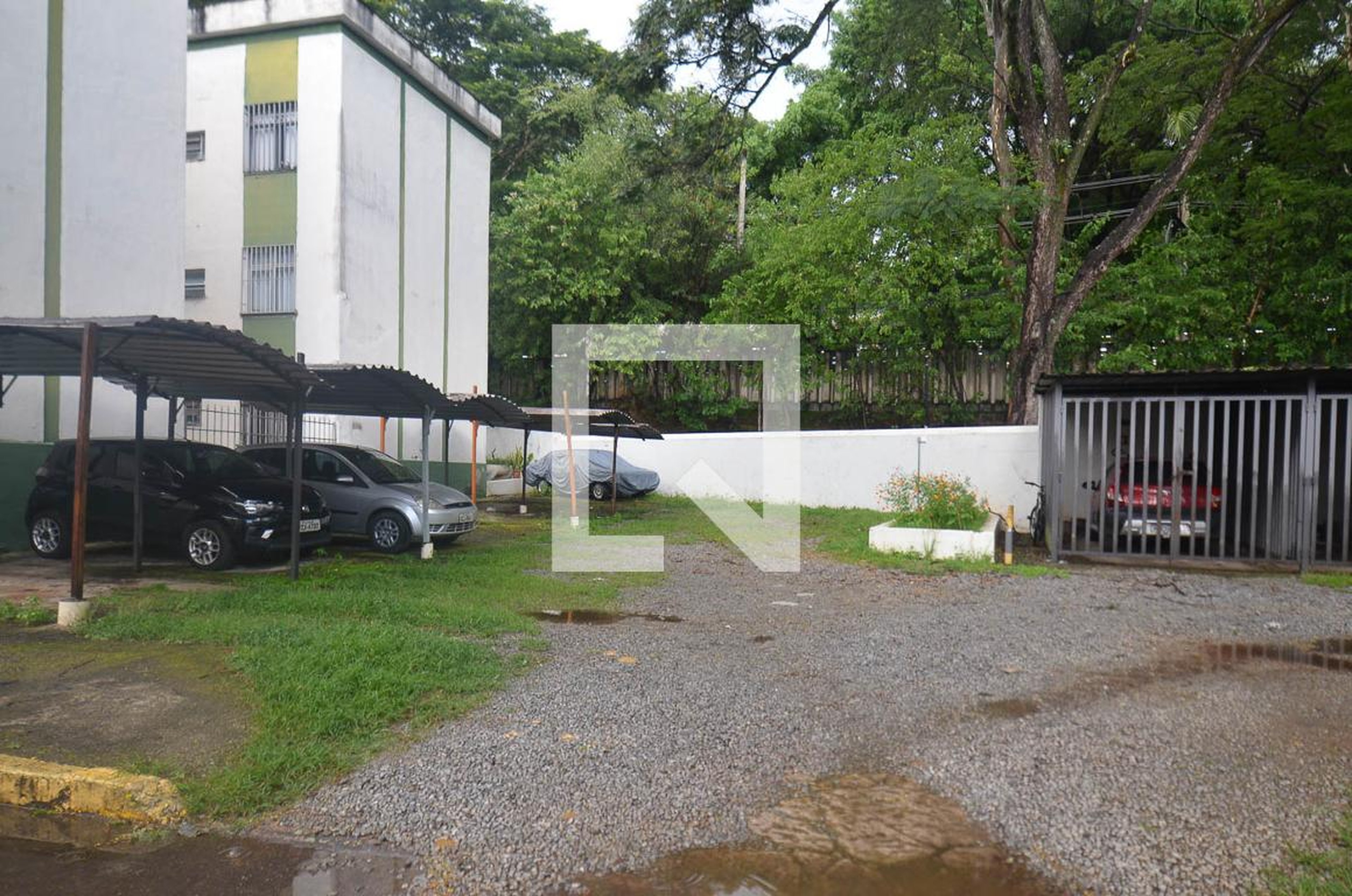 Estacionamento - Doutor Waldemar Diniz Henriques