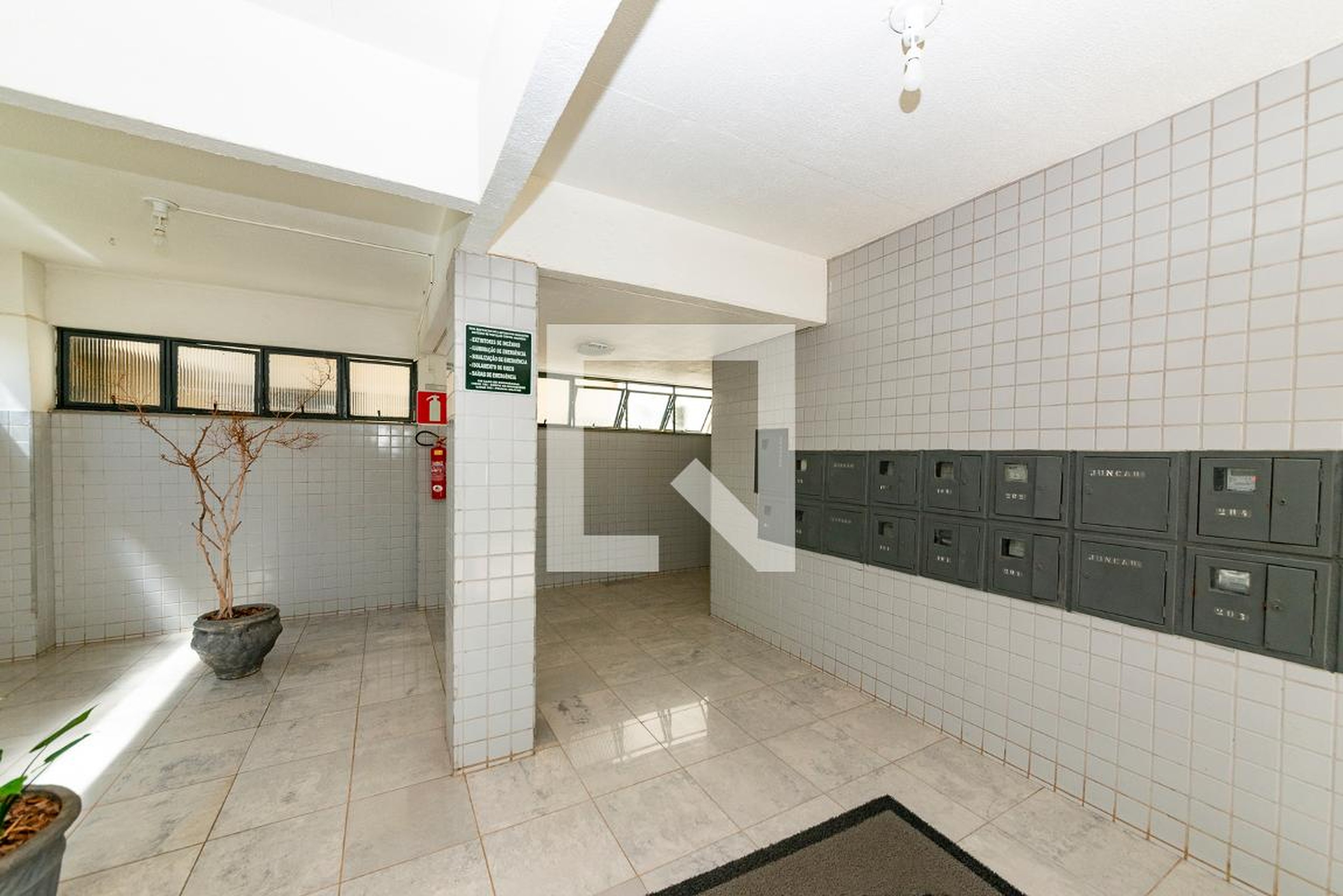 Hall de entrada - Henrique Silva Araújo
