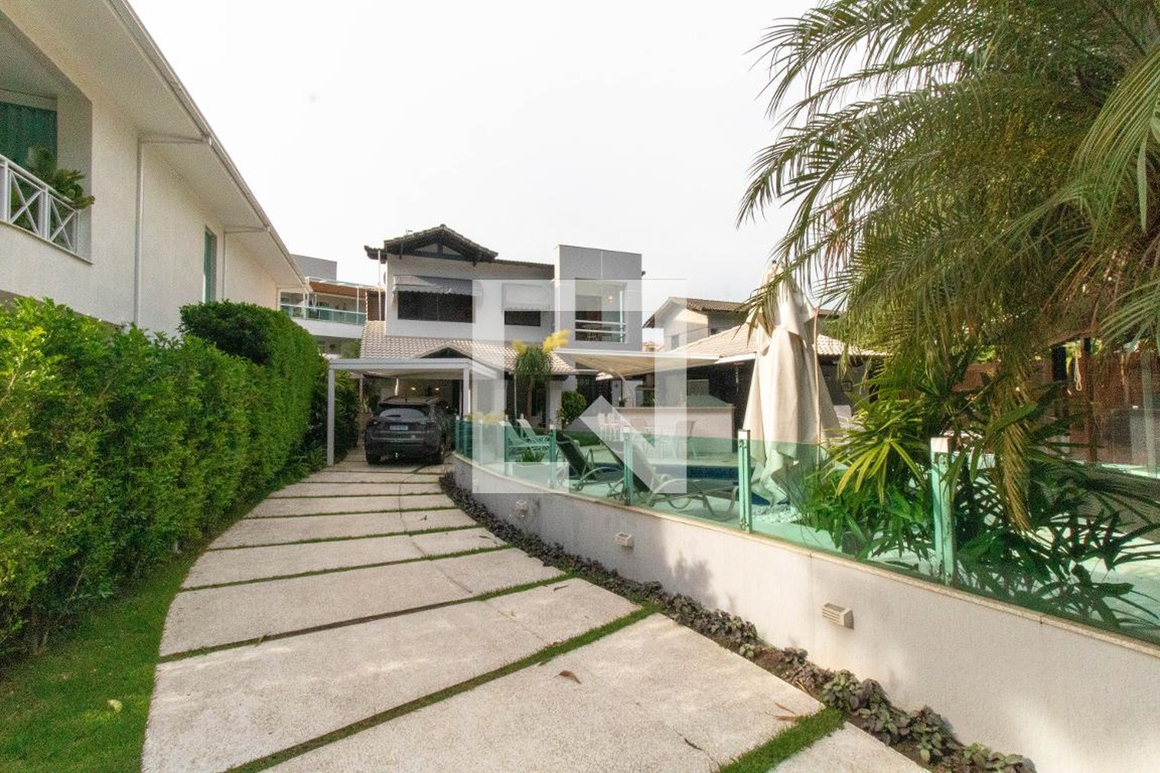 Fachada Condomínio em Estrada Itacoatiara, 6