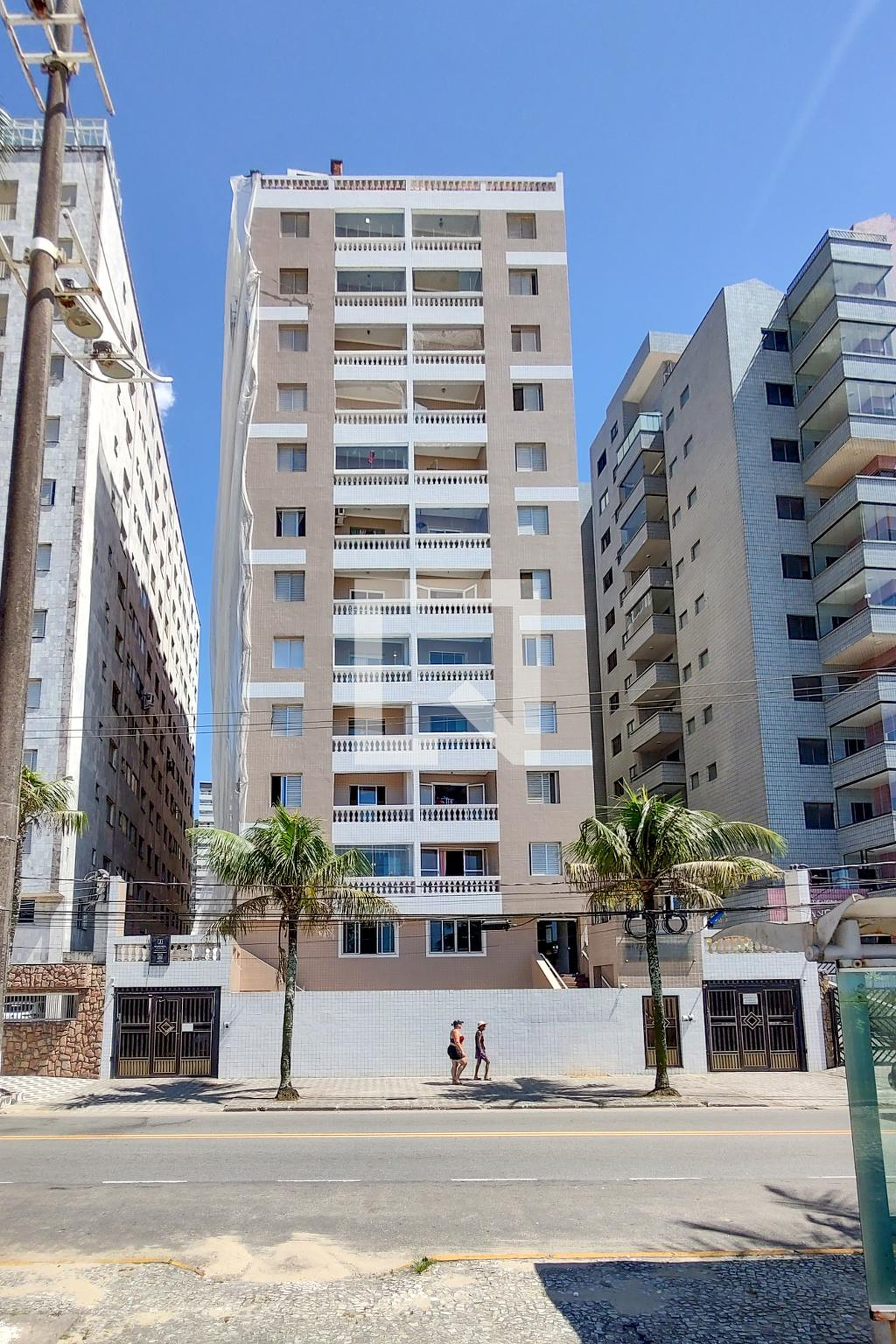 Fachada do Prédio Condomínio REI Salomão