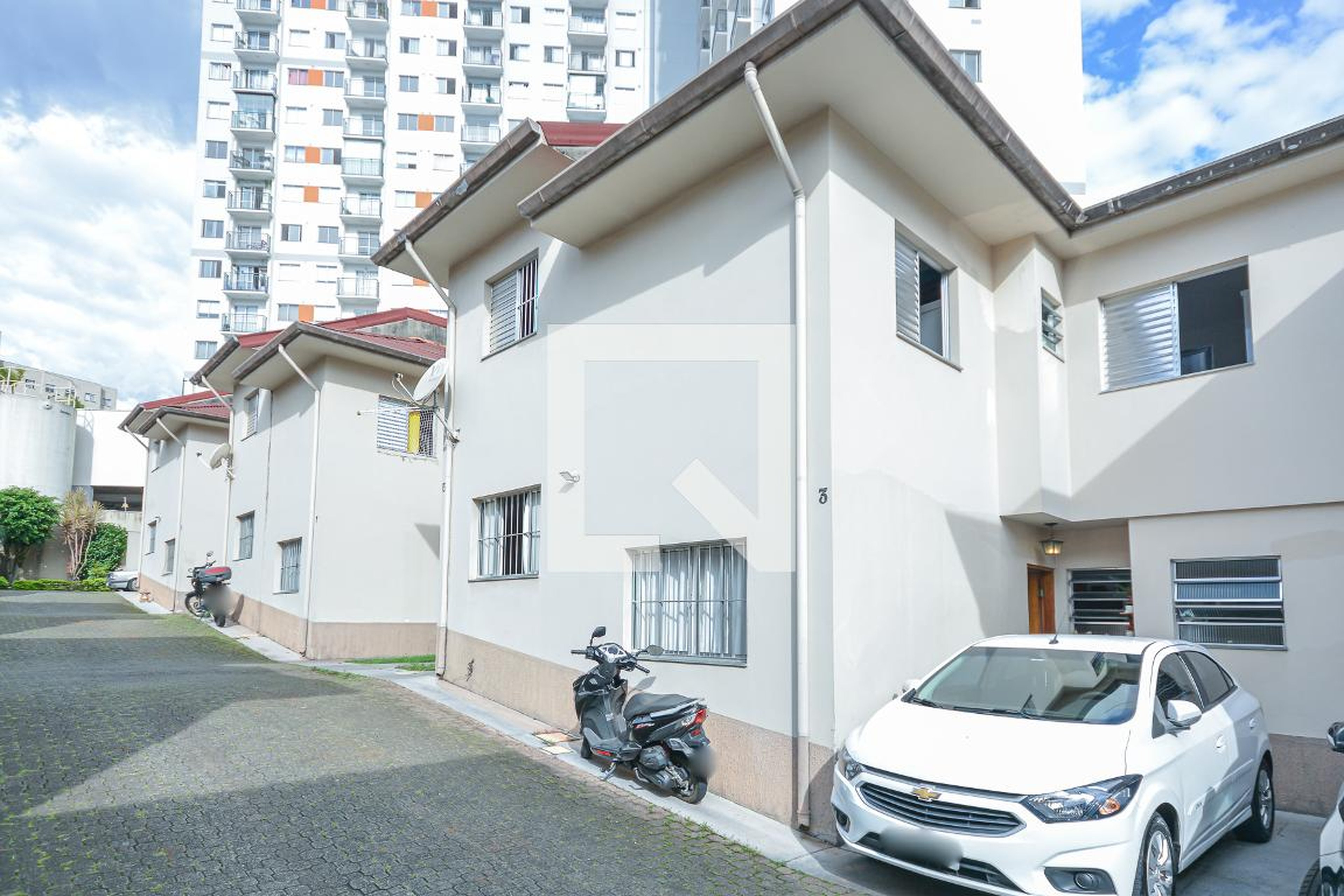 Fachada Condomínio Vila Inglesa II