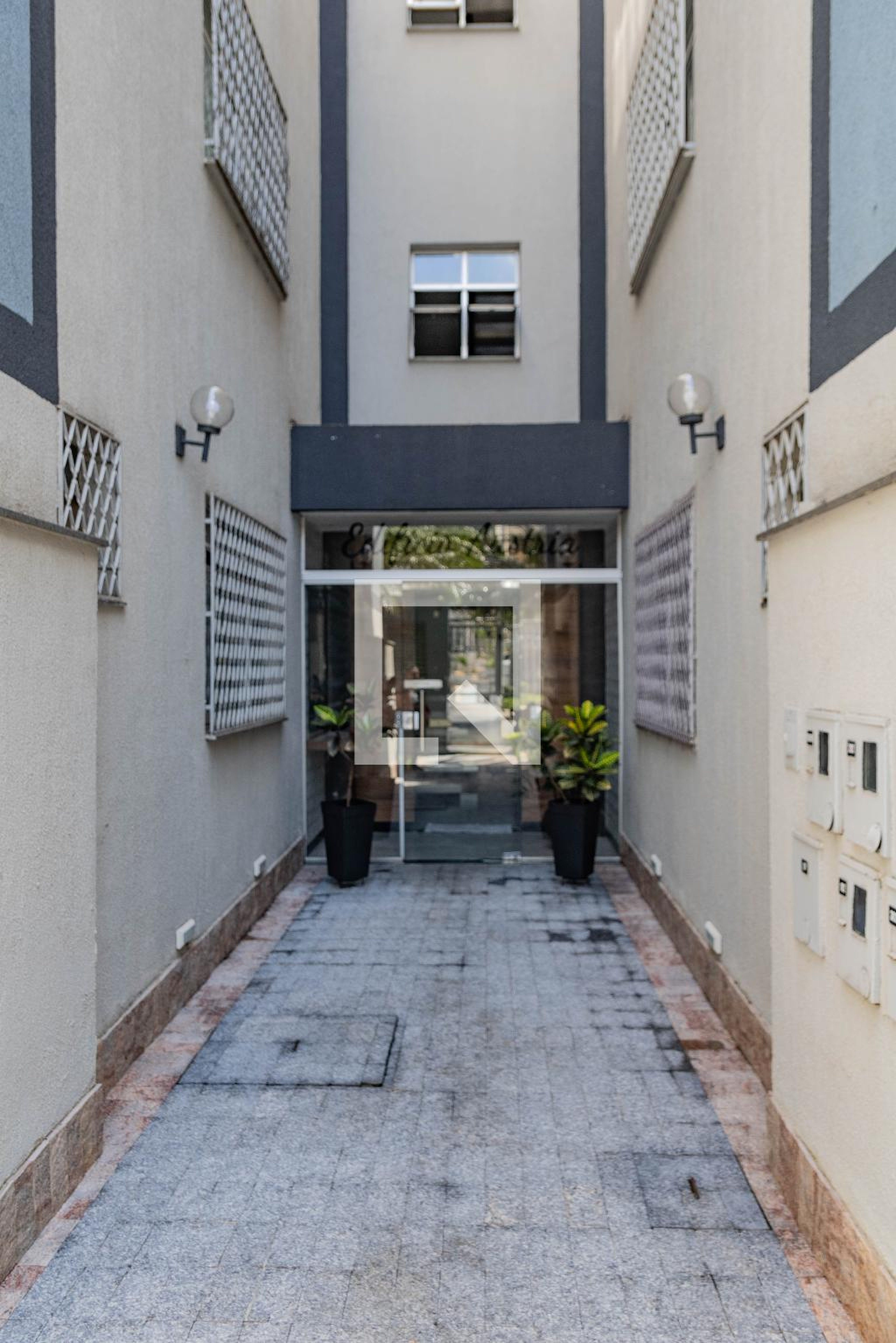 Entrada - Edifício Austria