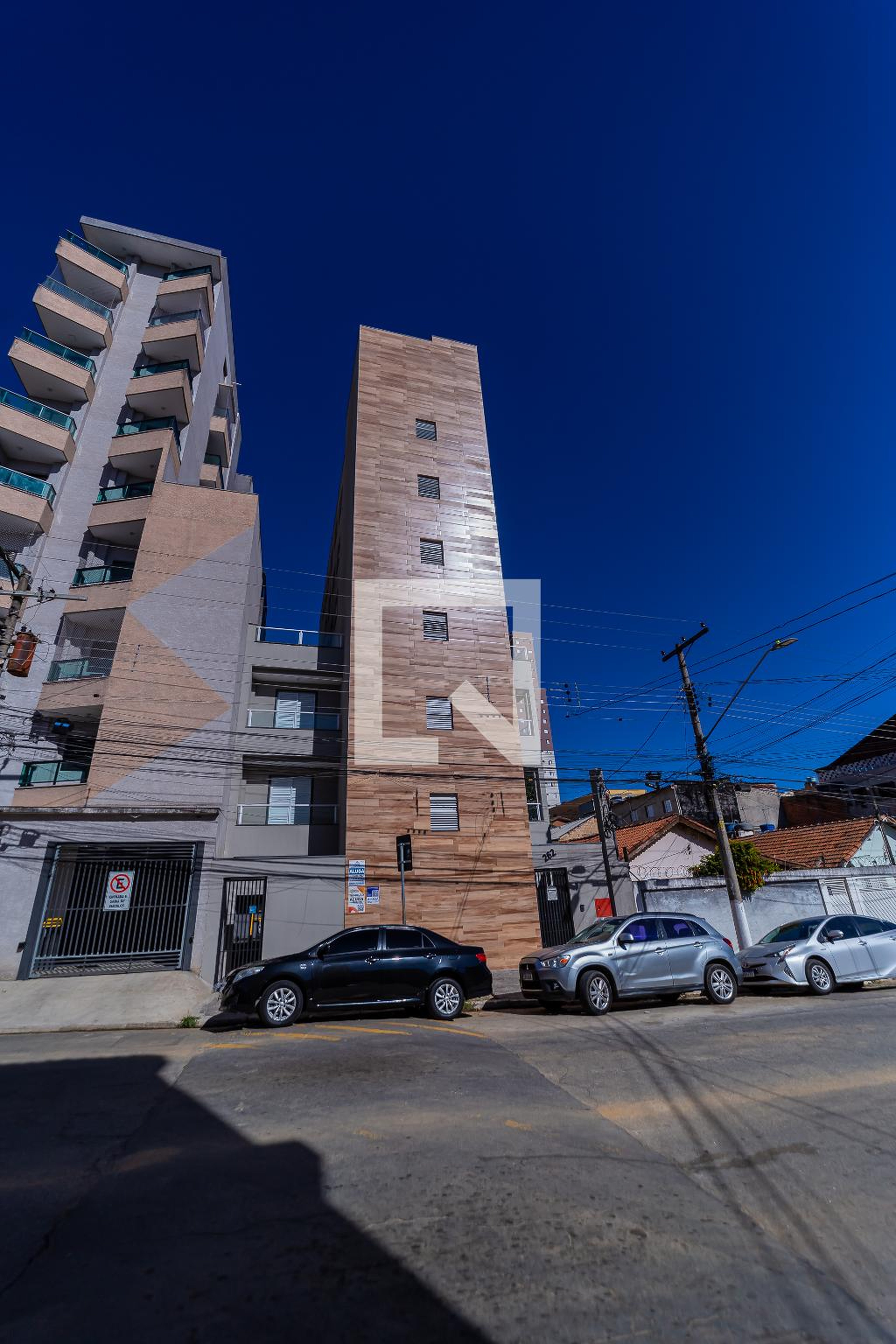 Fachada Condomínio em Rua Catende, 262