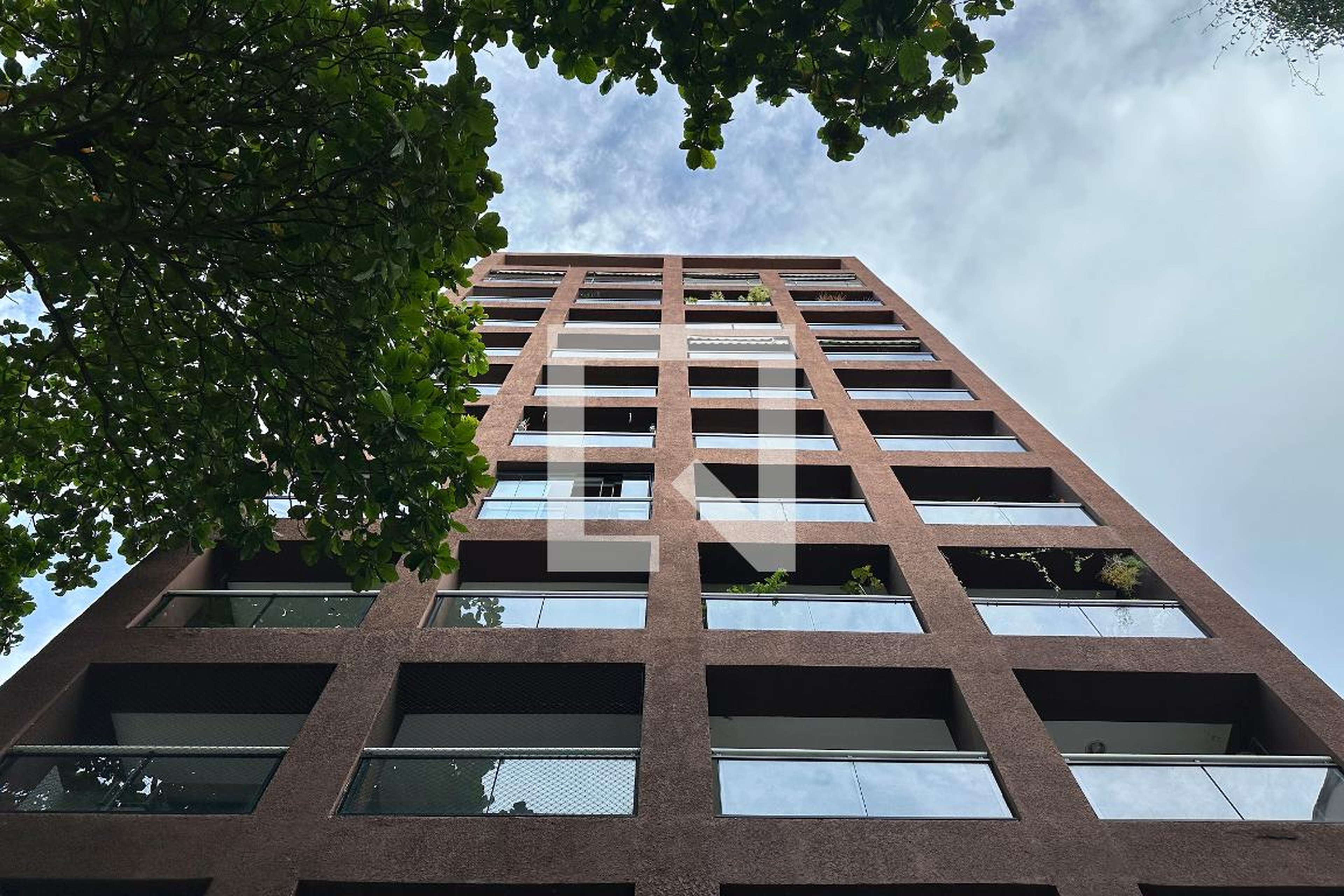 Fachada Edificio Lili De Mello Porto