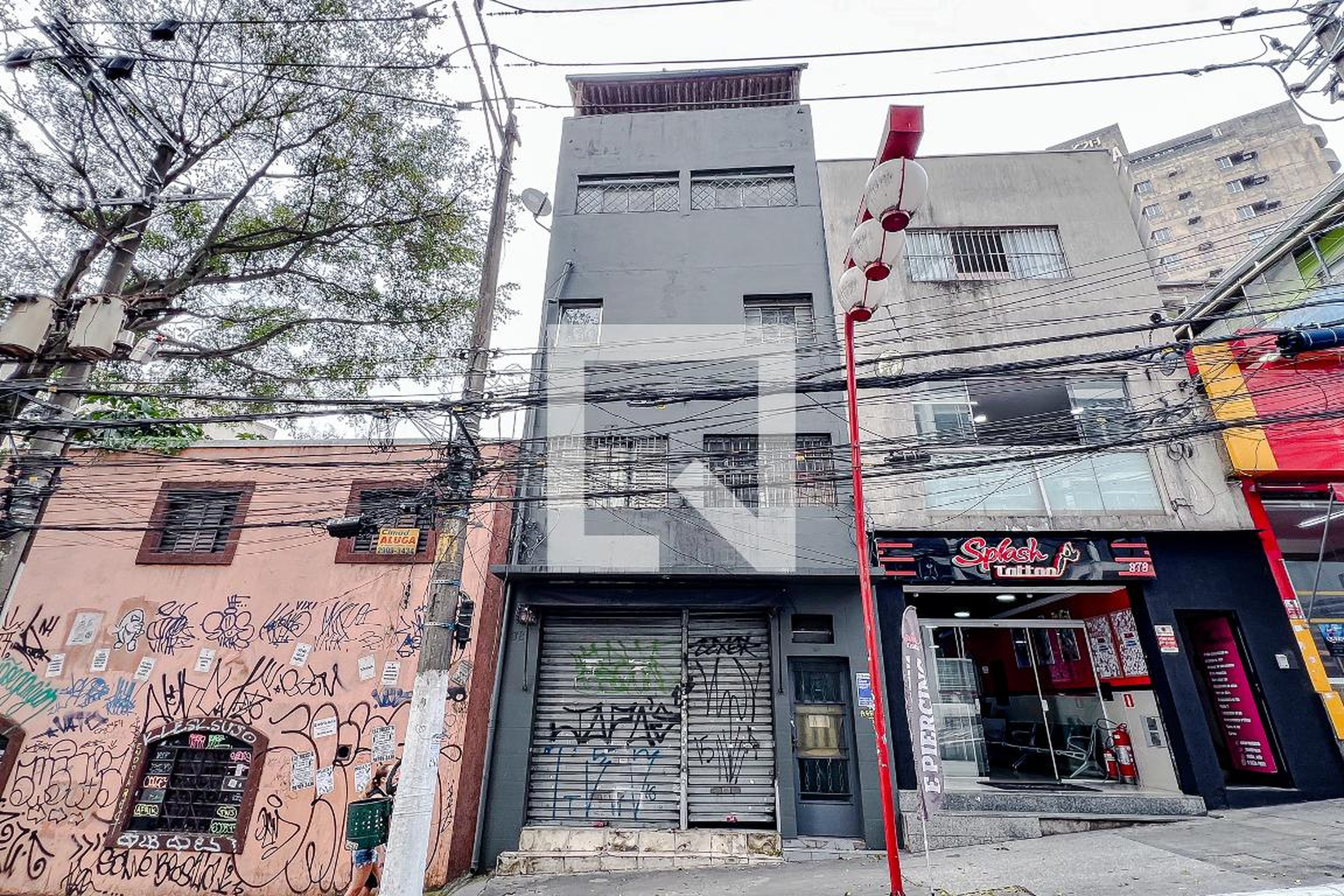 Fachada Condomínio em Rua São Joaquim, 382