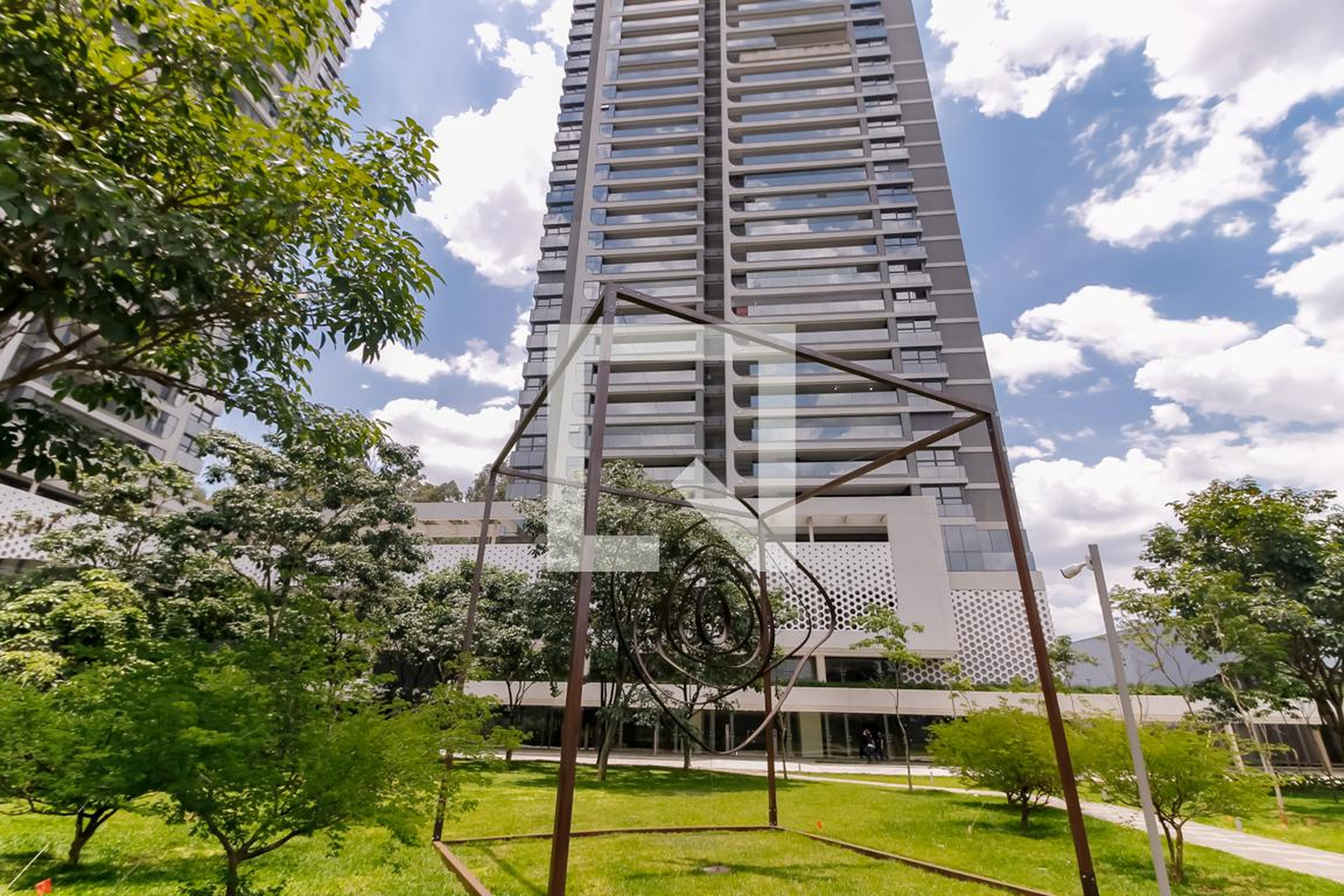 Fachada do Prédio Condomínio Parque Global