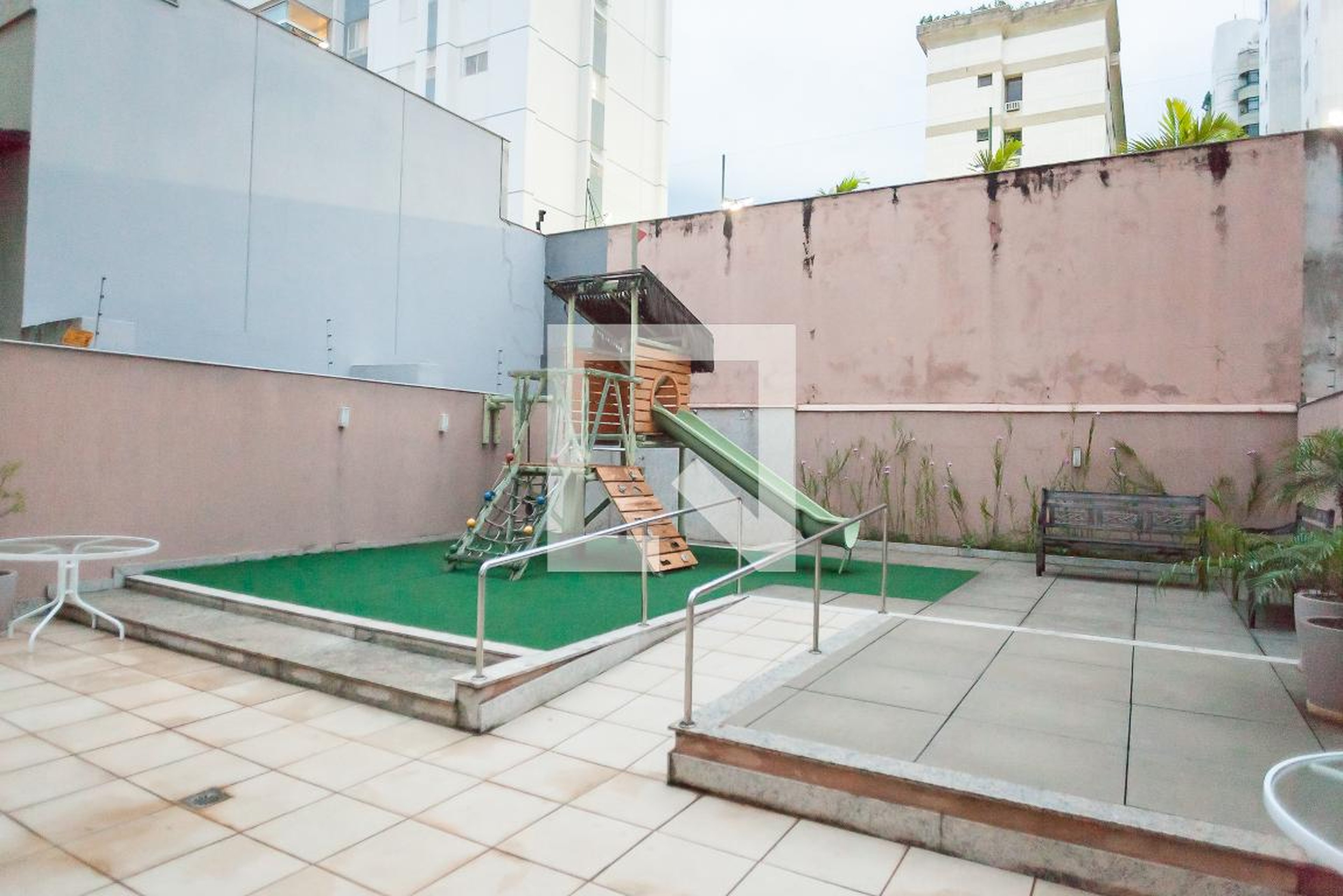 Playground - Edifício Residencial Romanó