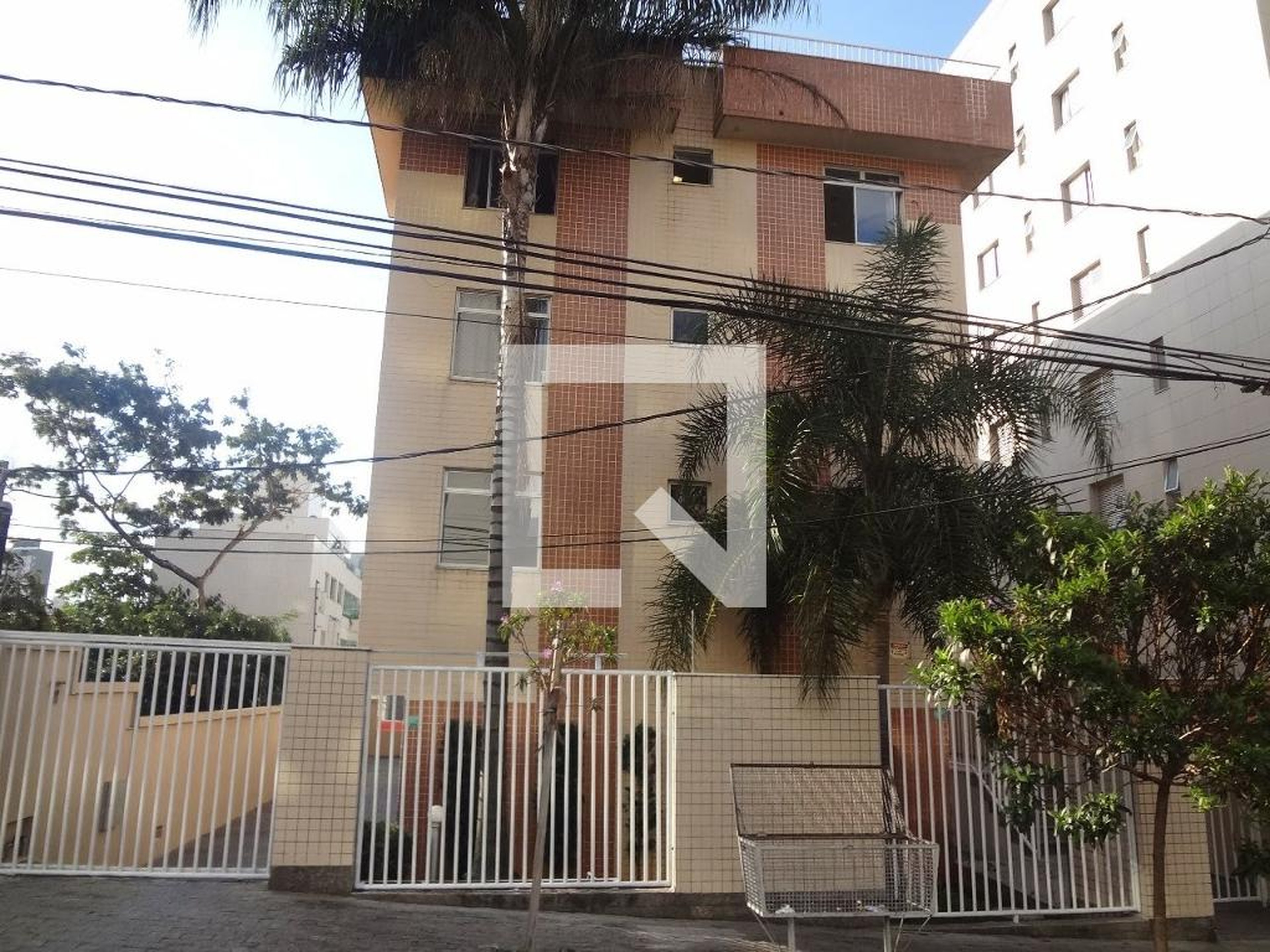 Fachada Condomínio em Avenida Protásio de Oliveira Penna, 184