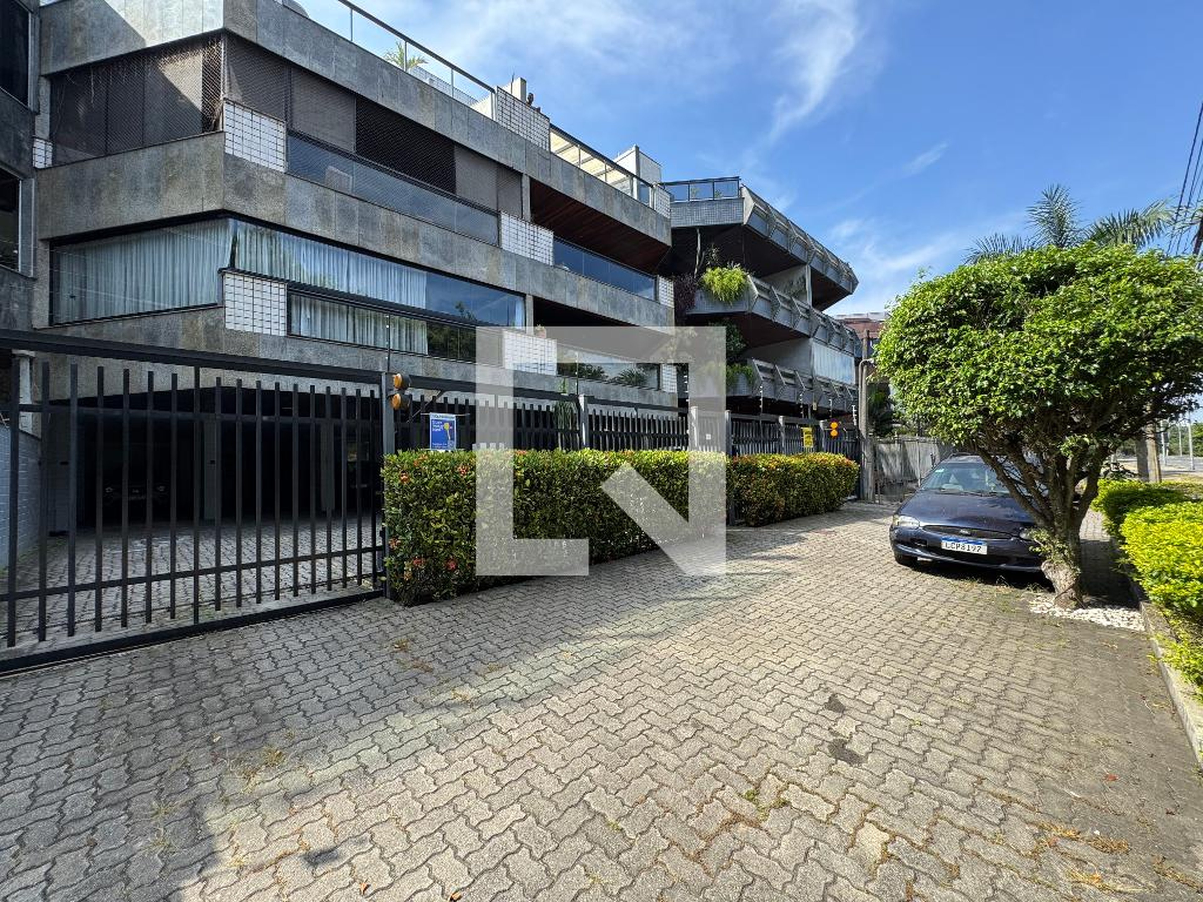 Fachada Edifício Porto Cervo