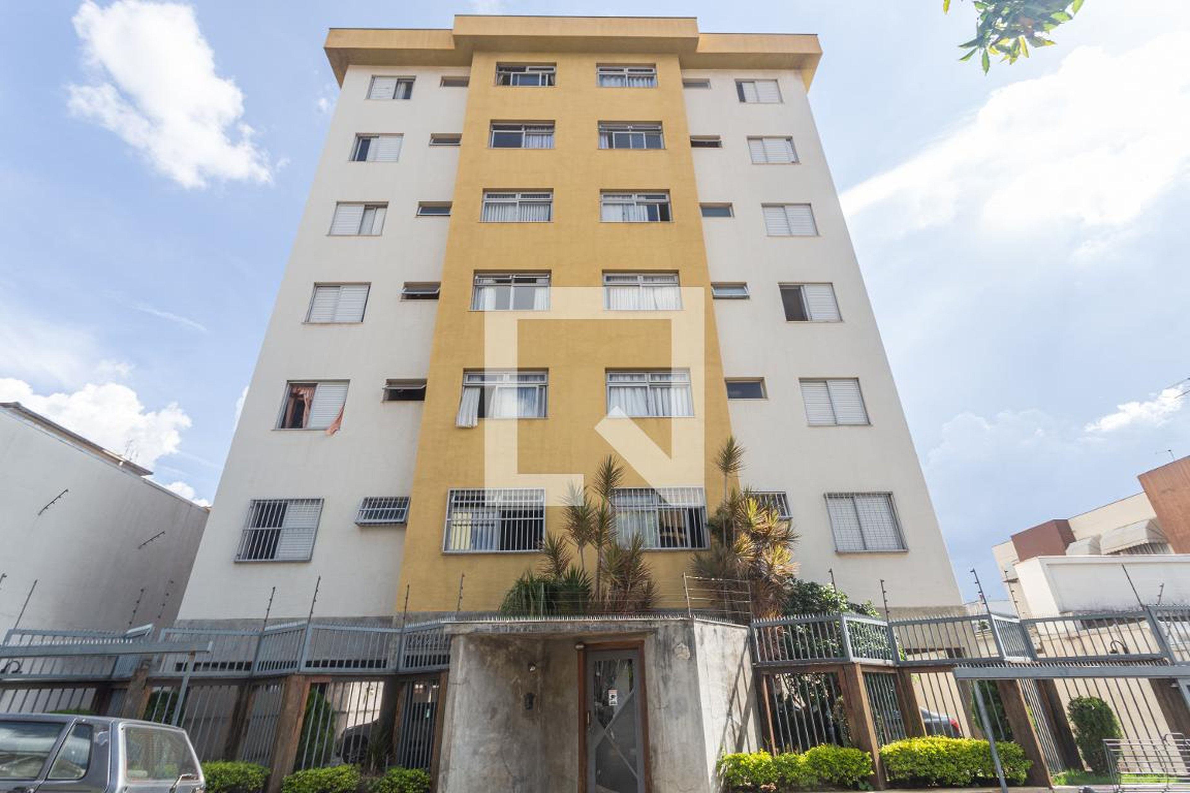 Fachada Edifício Rosa Colombarolli