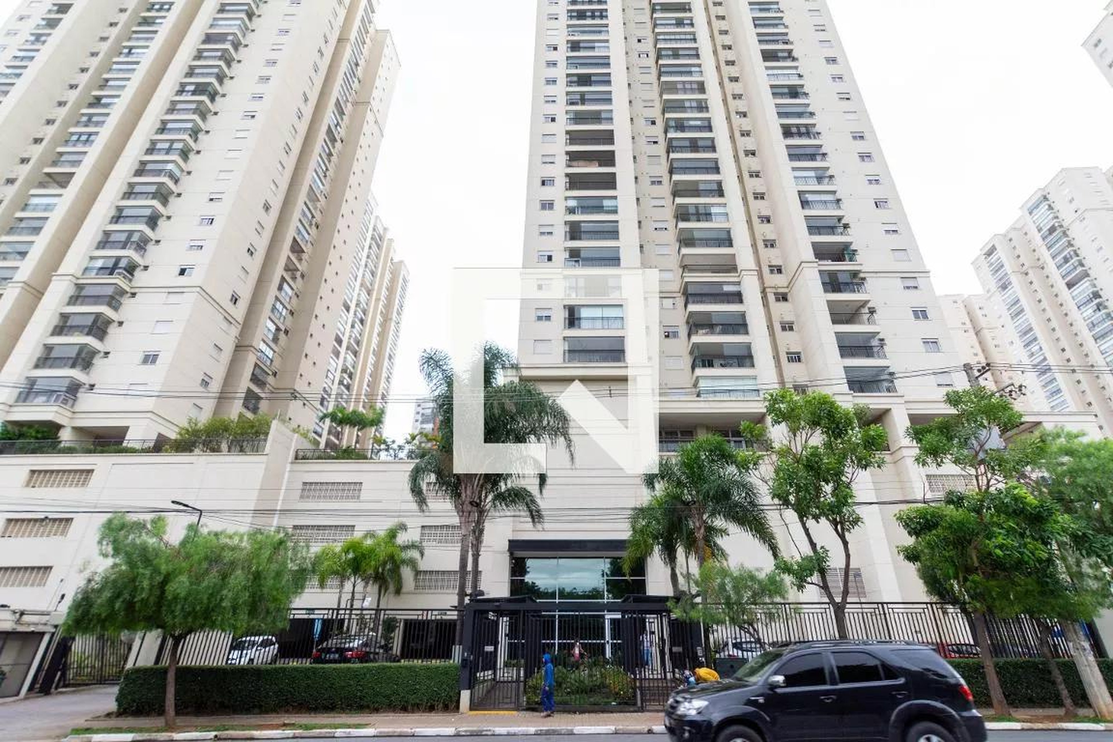 Fachada Condomínio em Avenida Bartolomeu de Carlos, 741