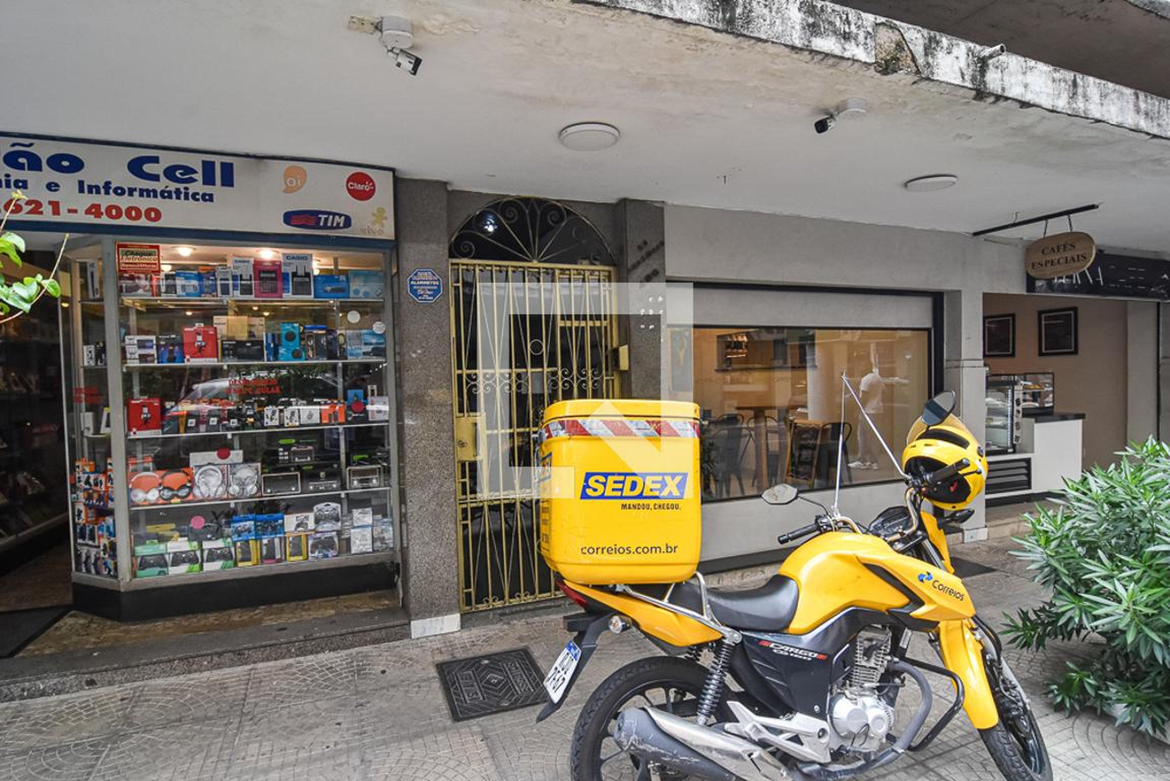 Fachada Condomínio em Rua Barão do Amazonas, 495