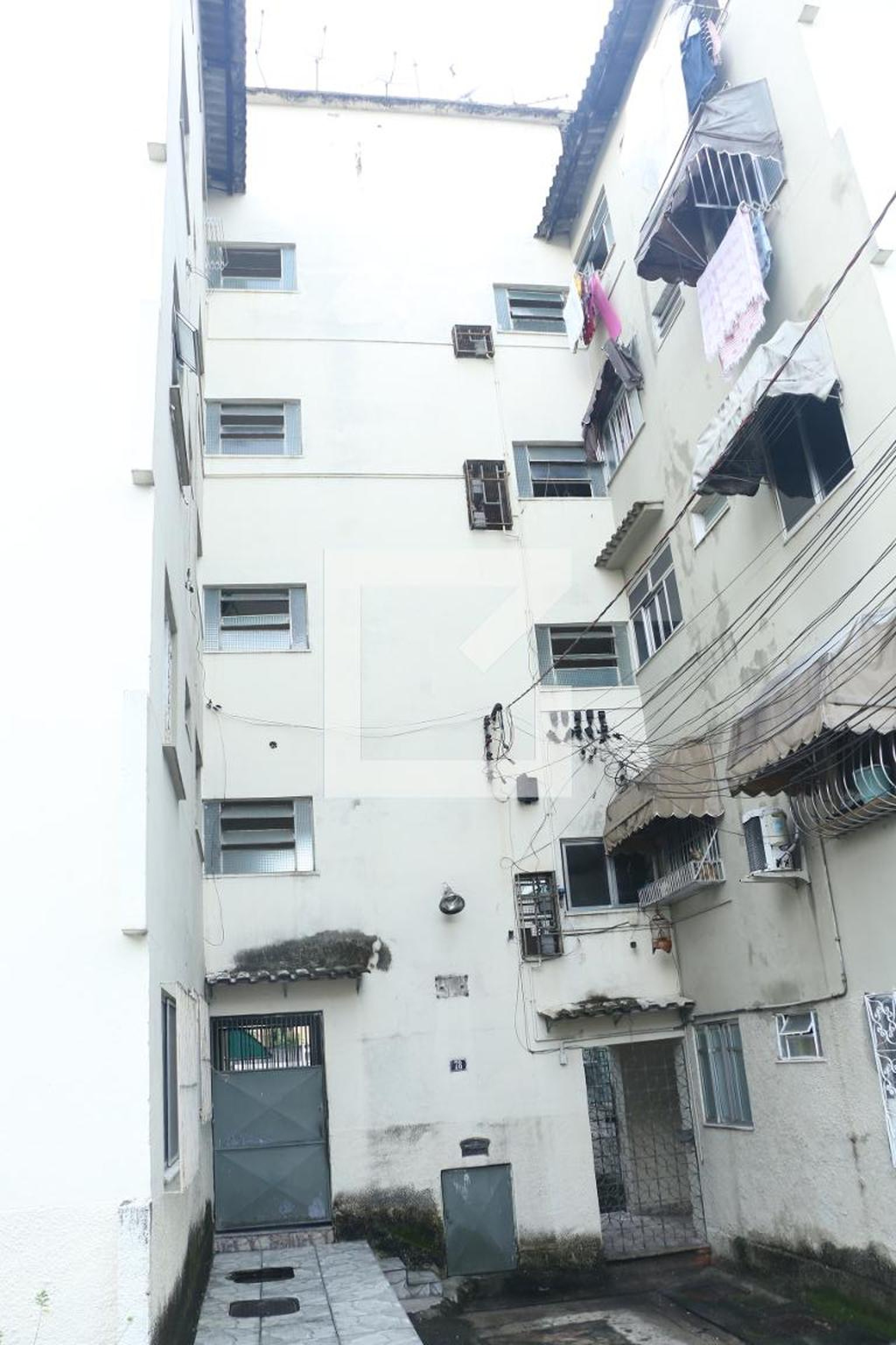 Fachada Condomínio em Rua Paraguai, 78