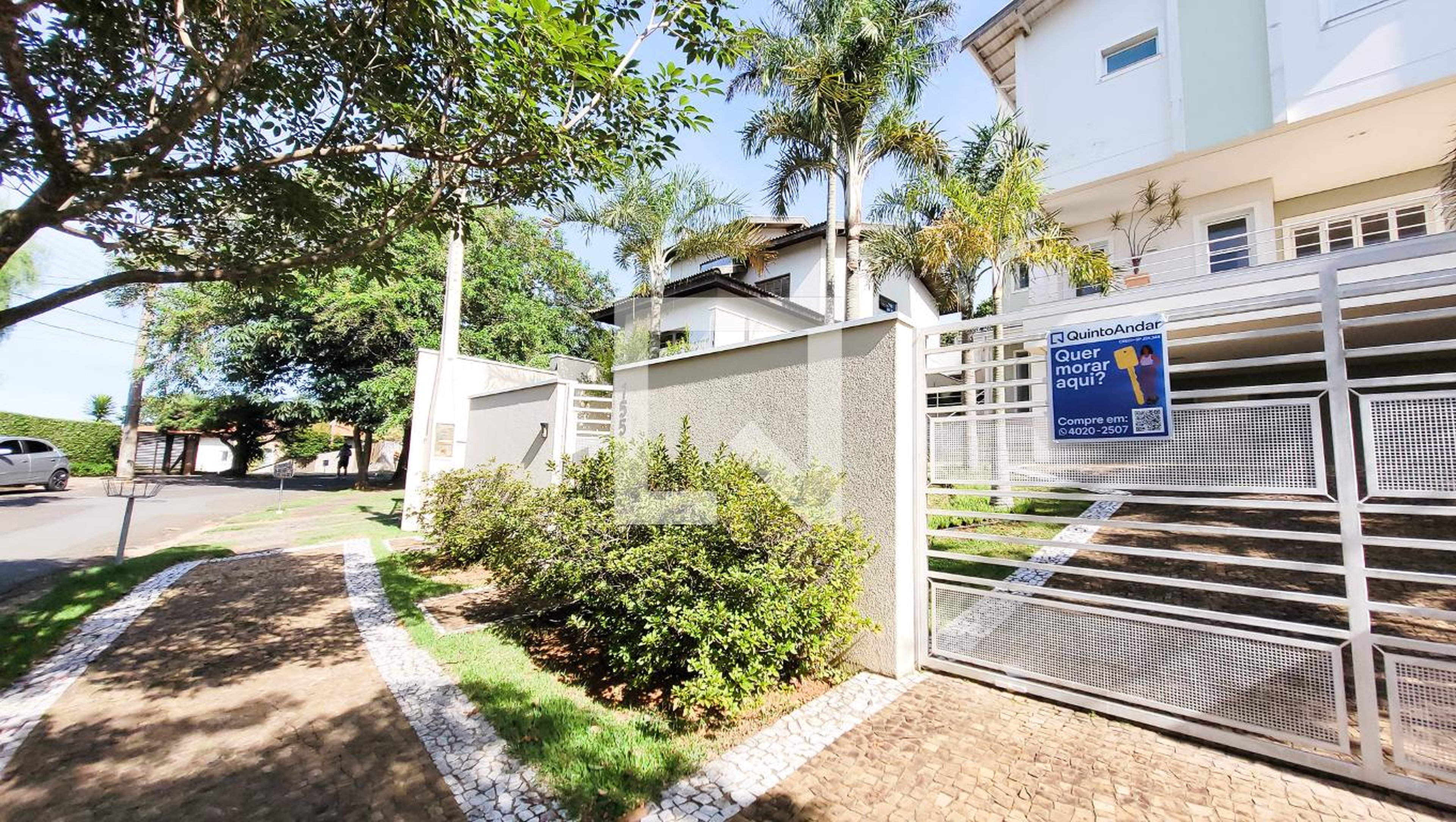 Fachada Condomínio em Rua Ilha Caiçaras, 155