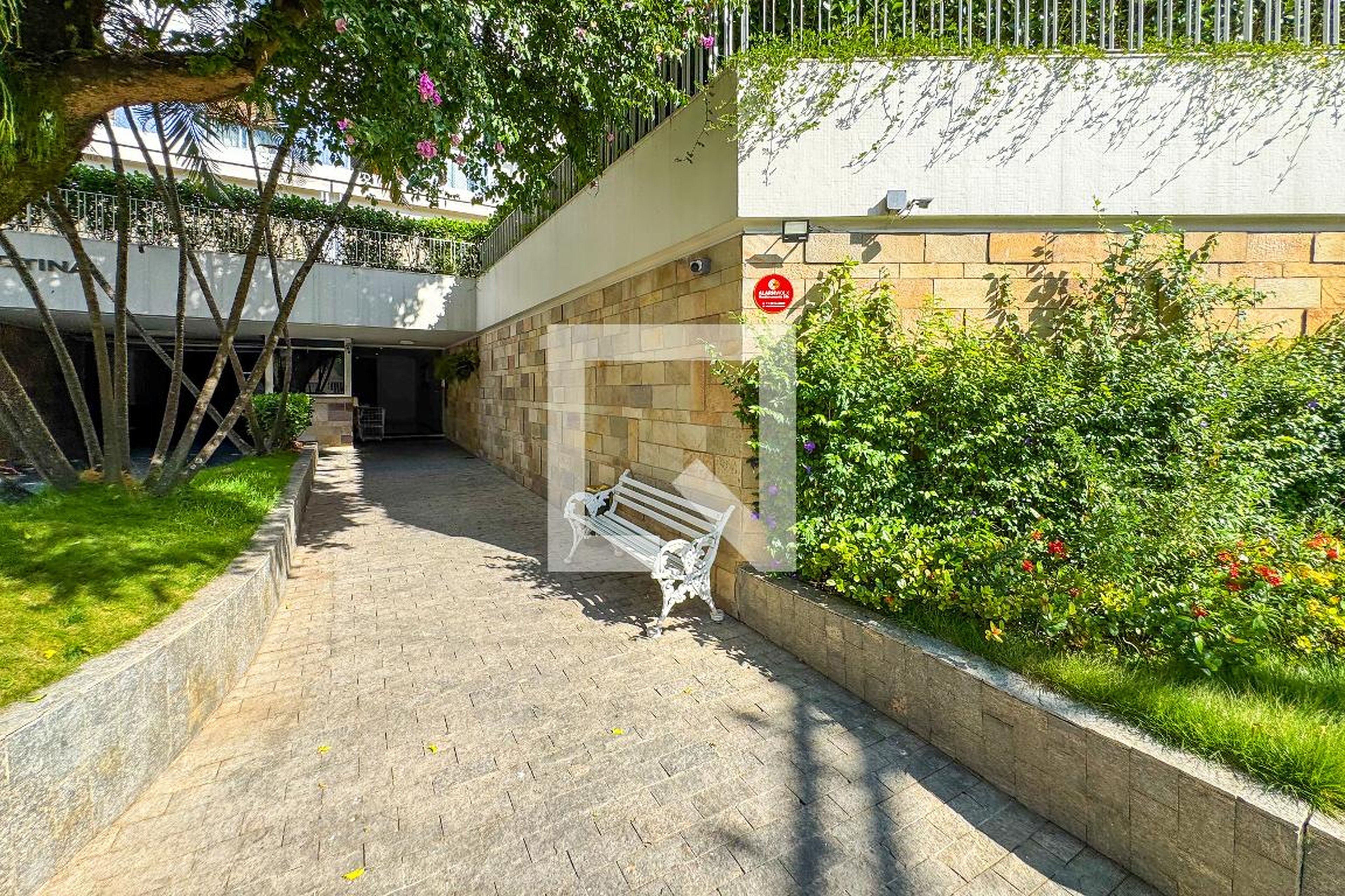 Entrada - Edifício Teresa Cristina