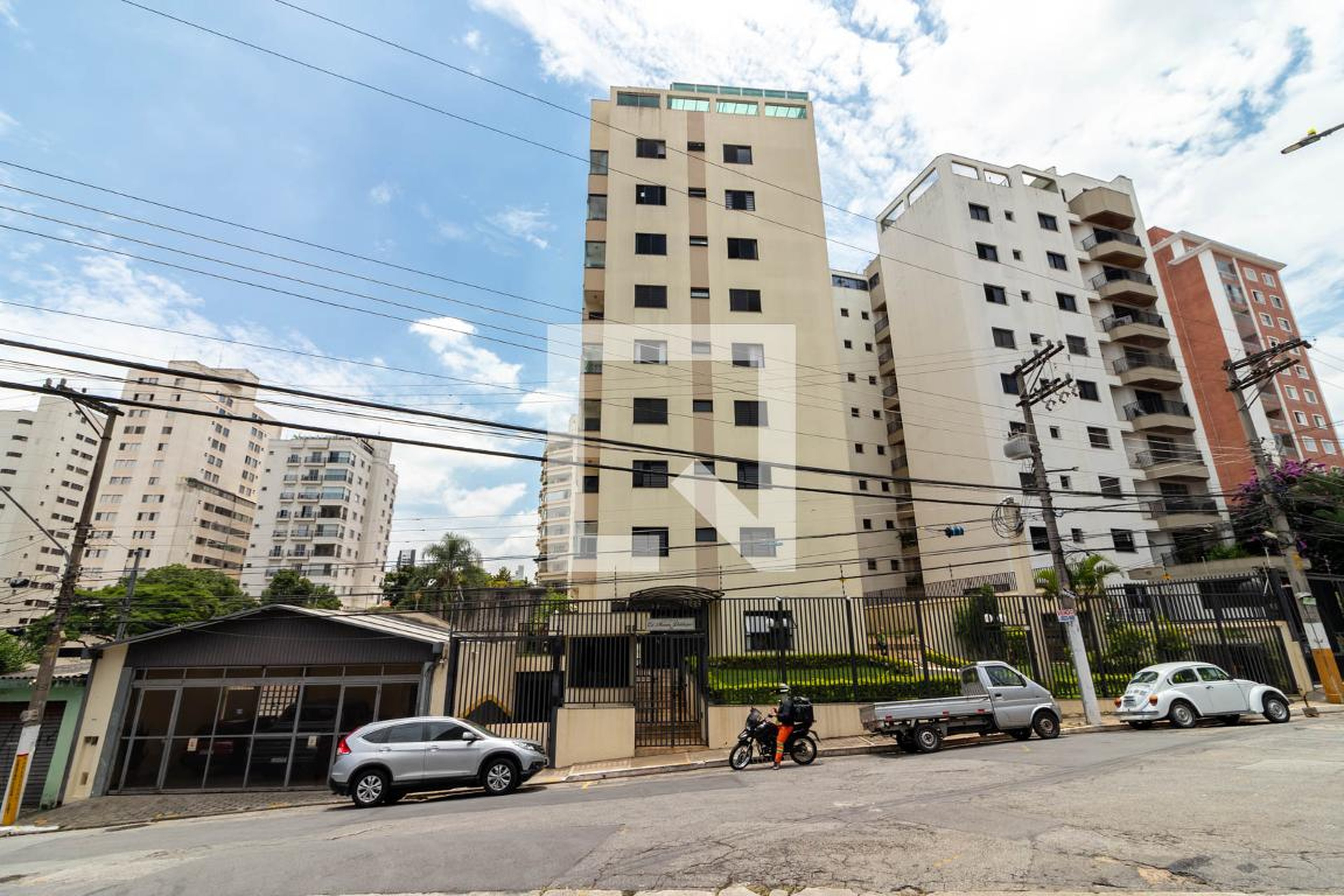Fachada do Prédio Condomínio em Rua Sylvio Delduque, 30