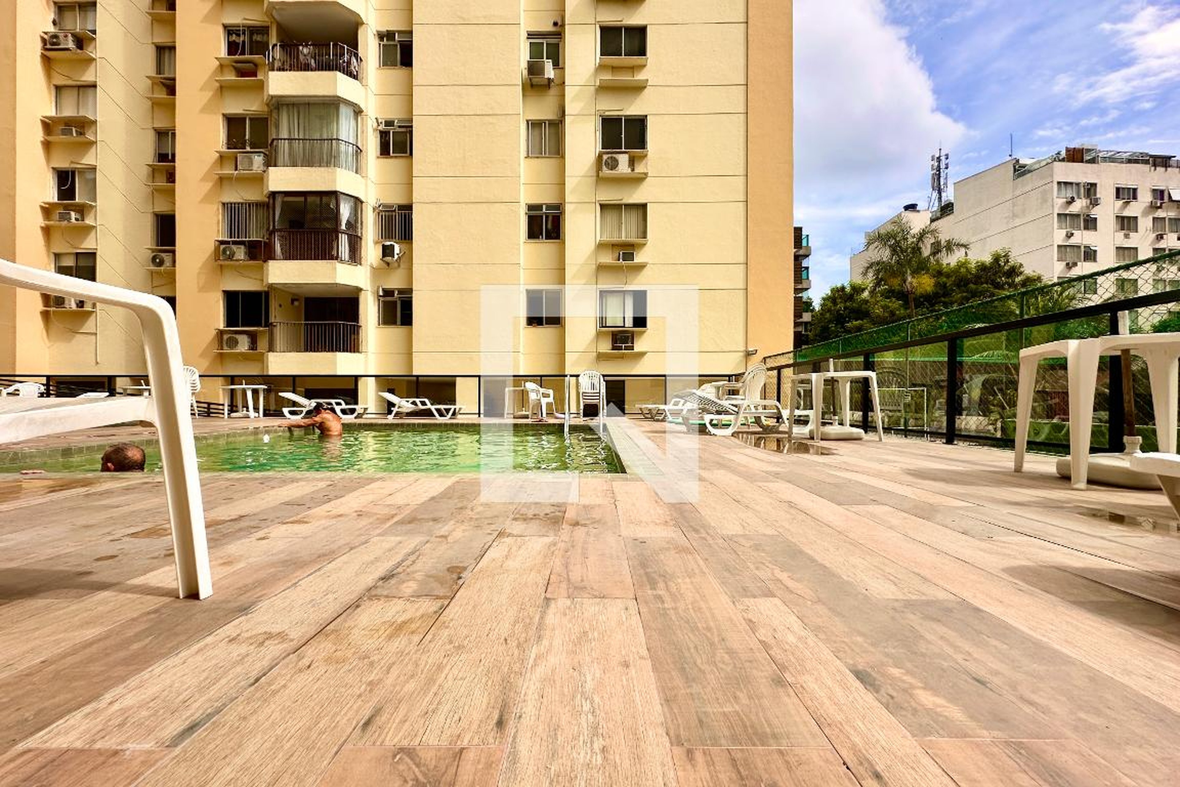 Piscina - Edificio Morada Mariana