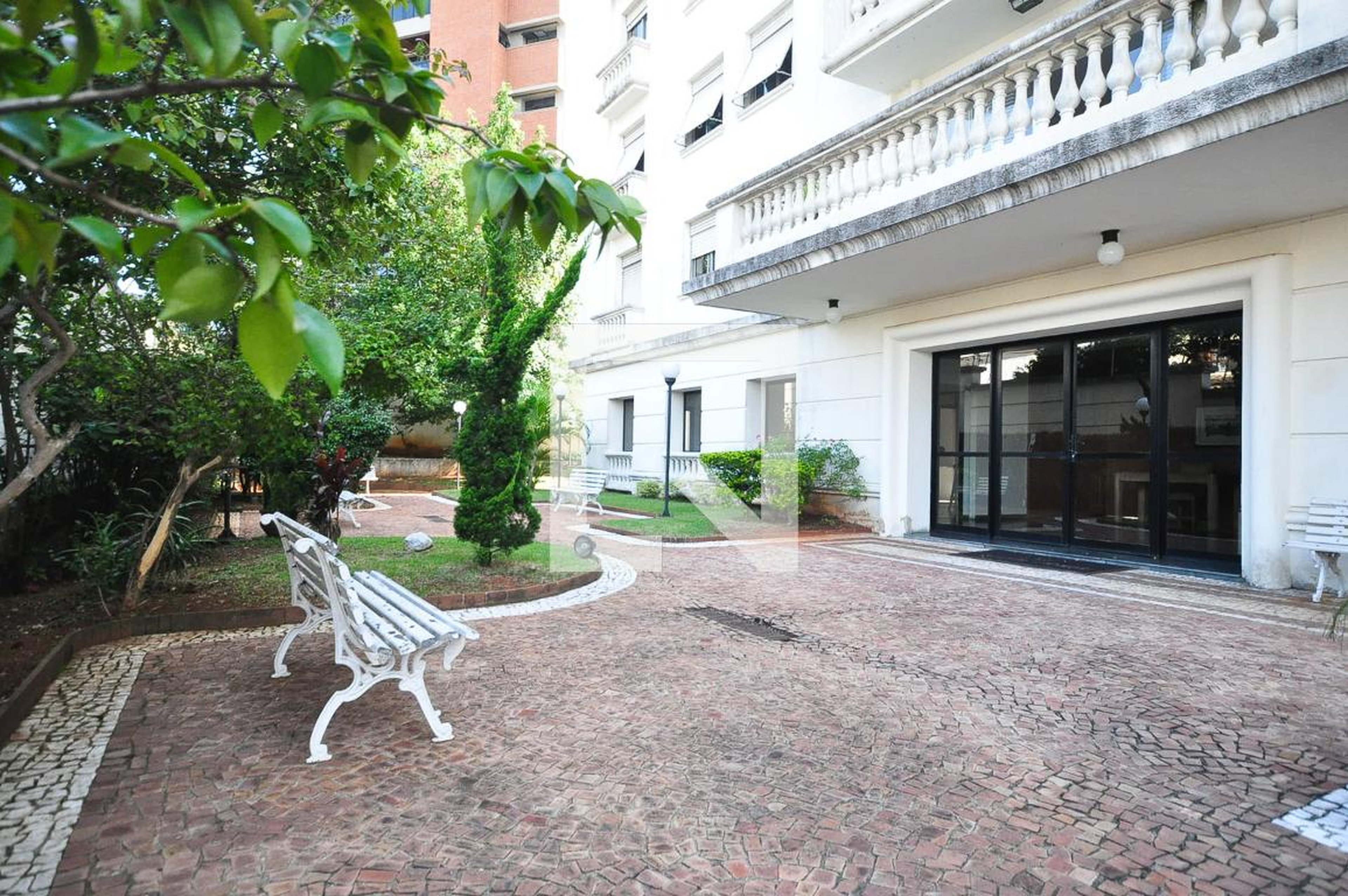 Entrada - Edifício Jardim Leonor