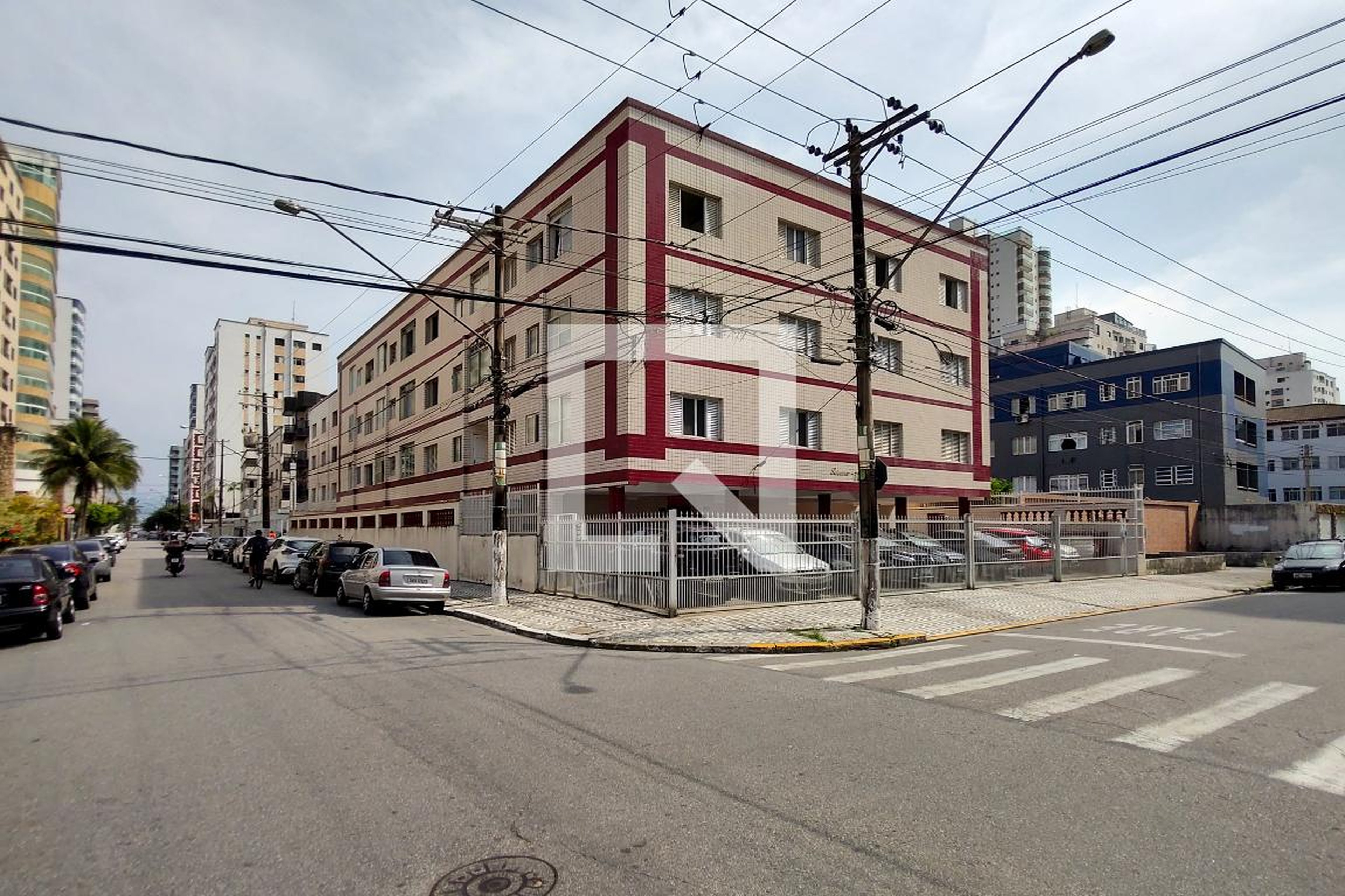 Fachada do Prédio Condomínio Silvania